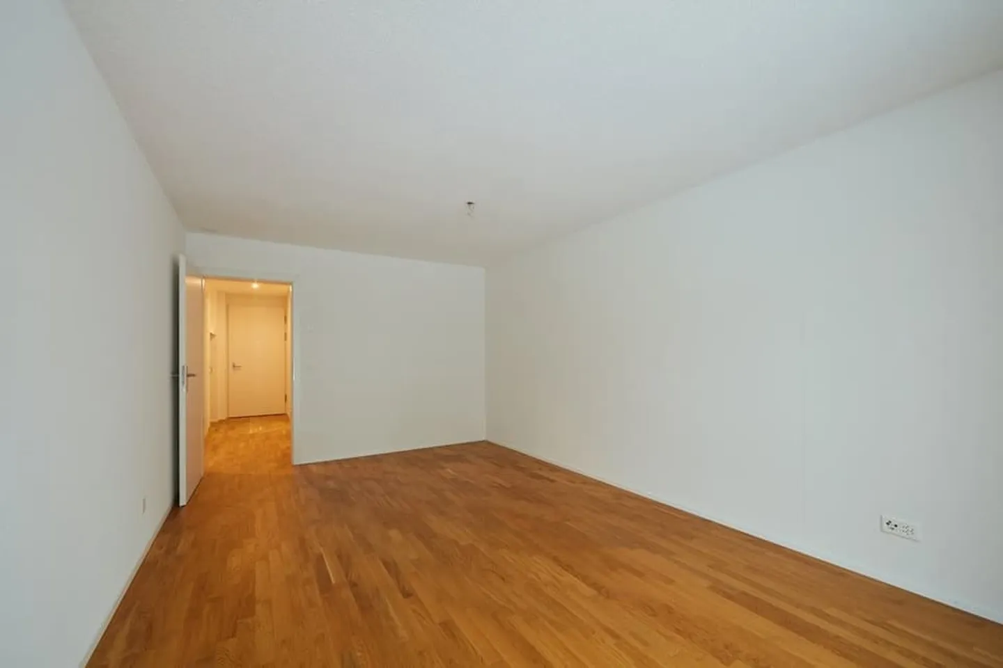 Splendido appartamento di 3.5 locali libero - Foto 5 di 8