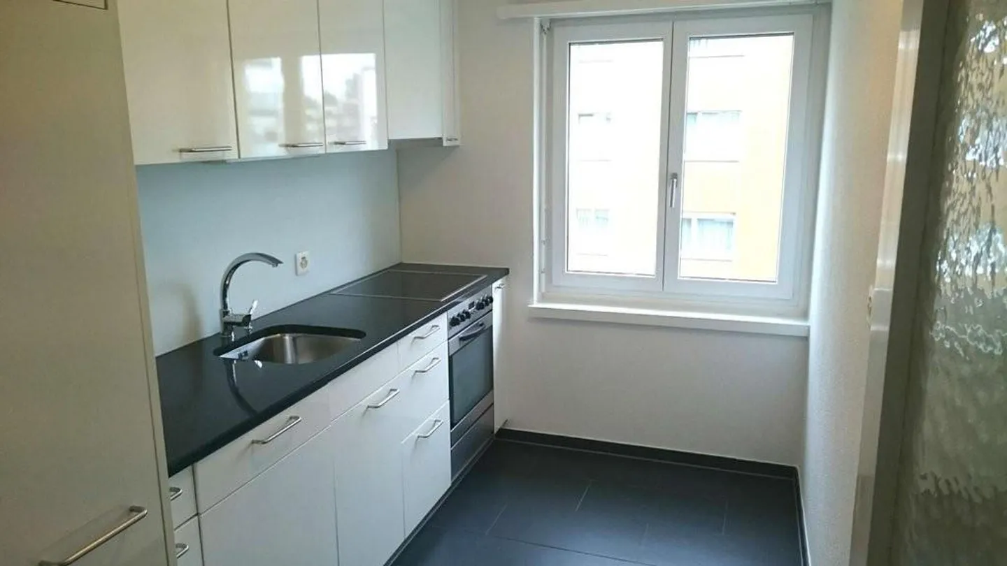 Appartement charmant dans un quartier calme - Photo 2 sur 4