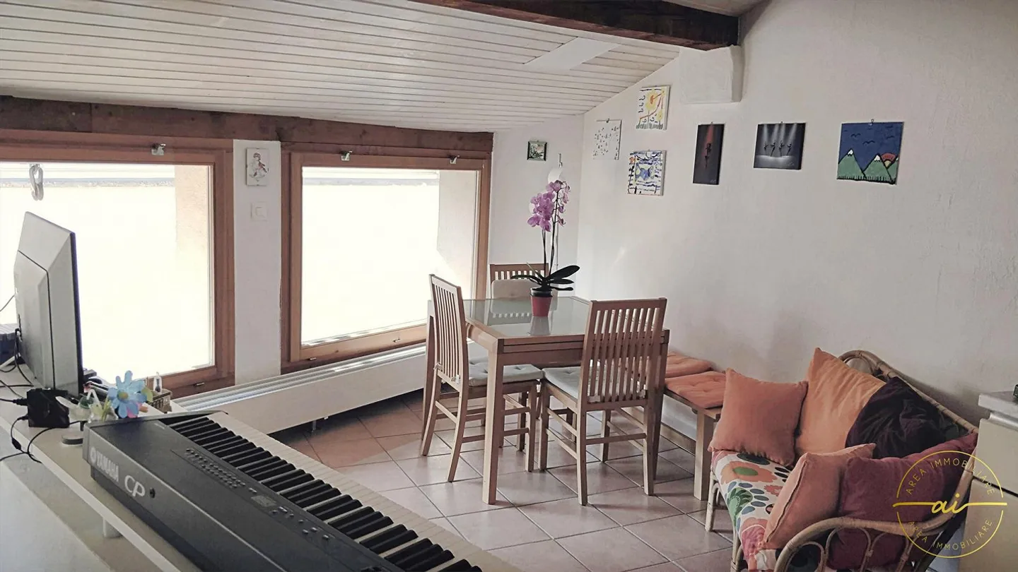 5,5-ZIMMER-HAUS IM HISTORISCHEN ZENTRUM VON RIVA SAN VITALE - Foto 7 von 11