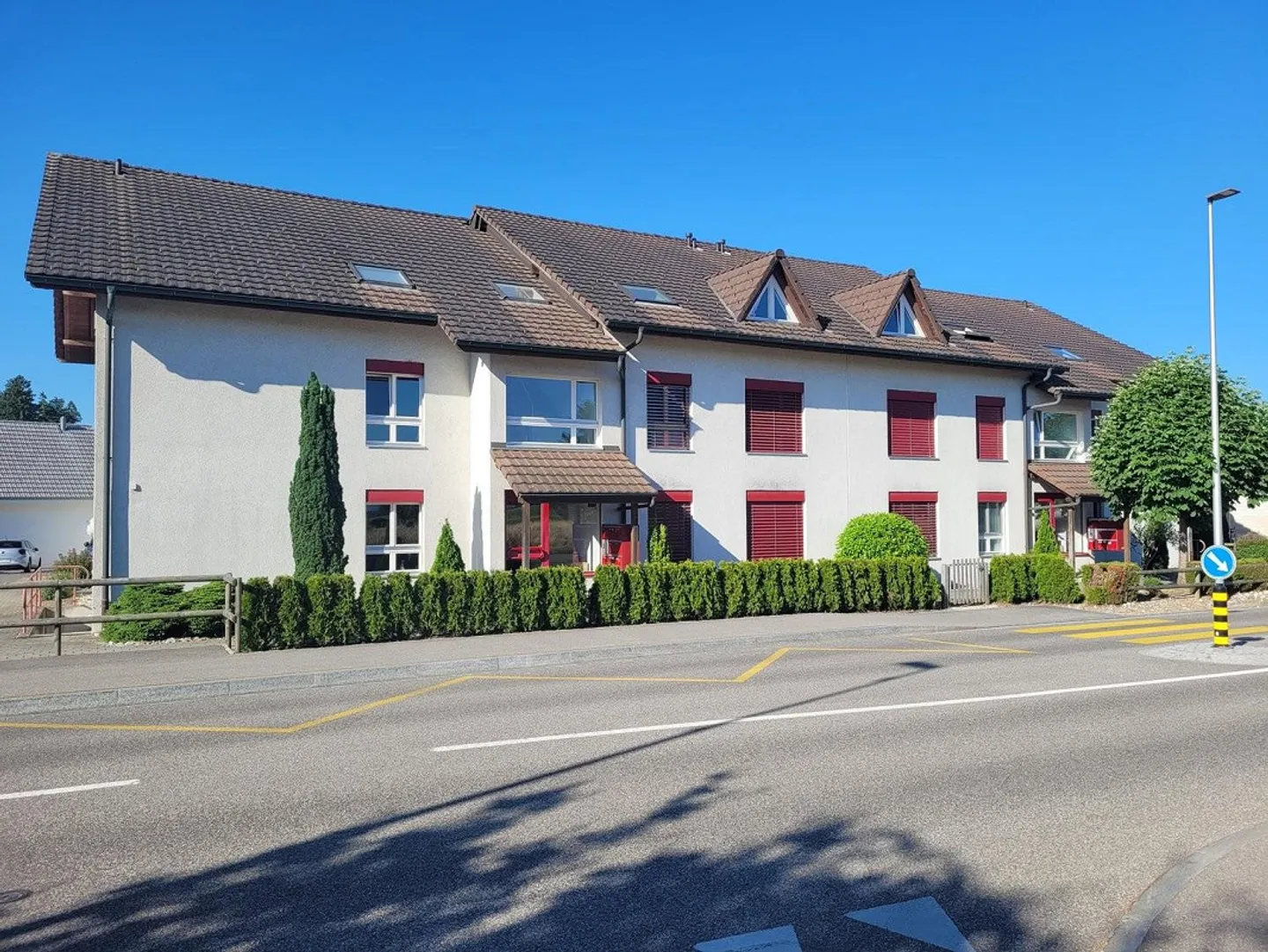 Appartement au Rez-de-Chaussée avec Commodités Modernes - Photo 1 sur 7
