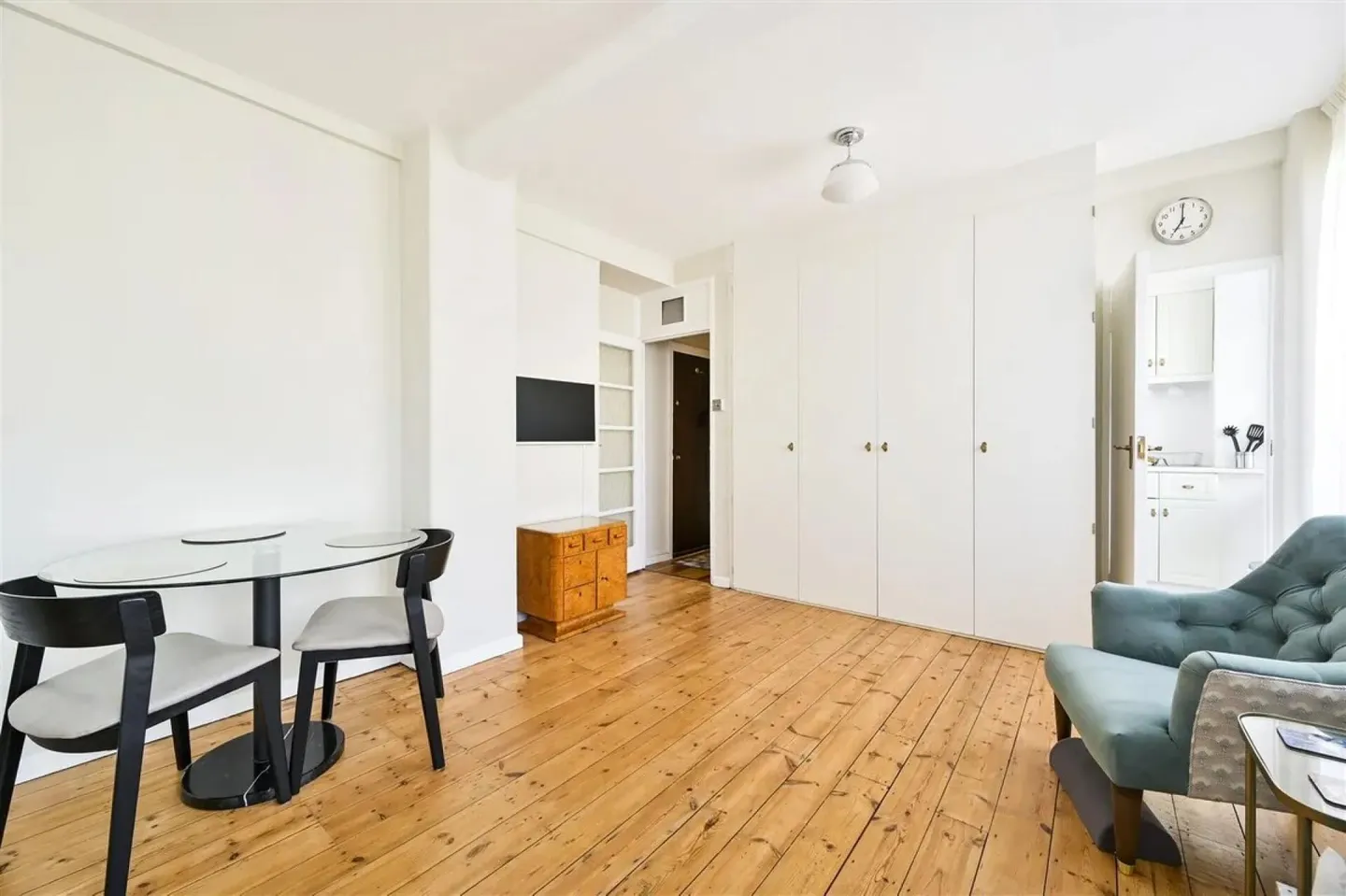 Helle 1-Zimmer-Wohnung in Buchs AG - Foto 4 von 9