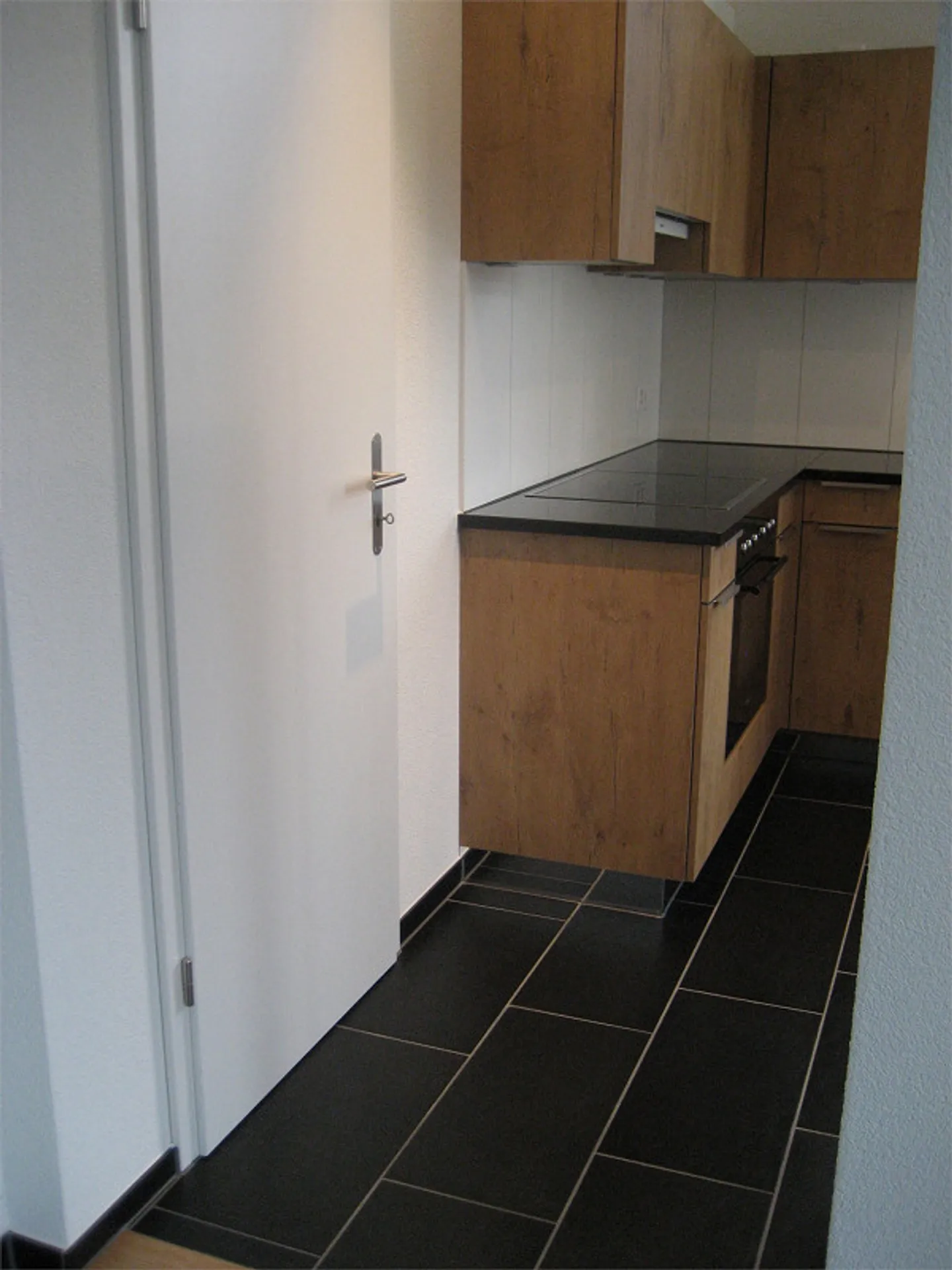 Appartement moderne et lumineux au 1er étage - Photo 6 sur 12