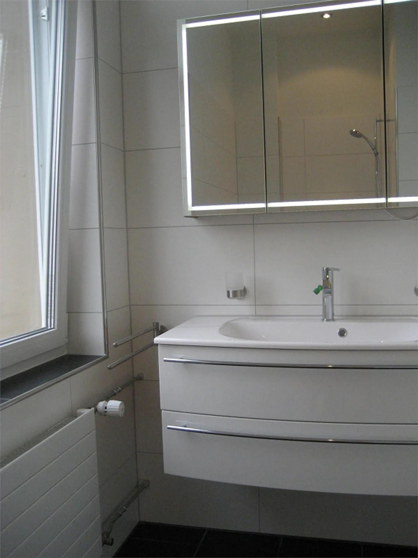 Appartement moderne et lumineux au 1er étage - Photo 7 sur 12