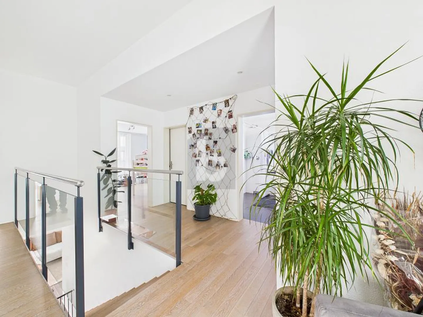 MODERN AND TOP LOCATION - IDEAL FOR TWO GENERATIONS - Photo 5 of 6