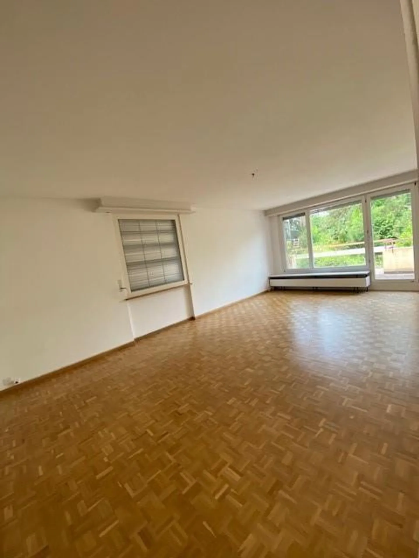 Appartamento spazioso nel verde - Foto 2 di 7