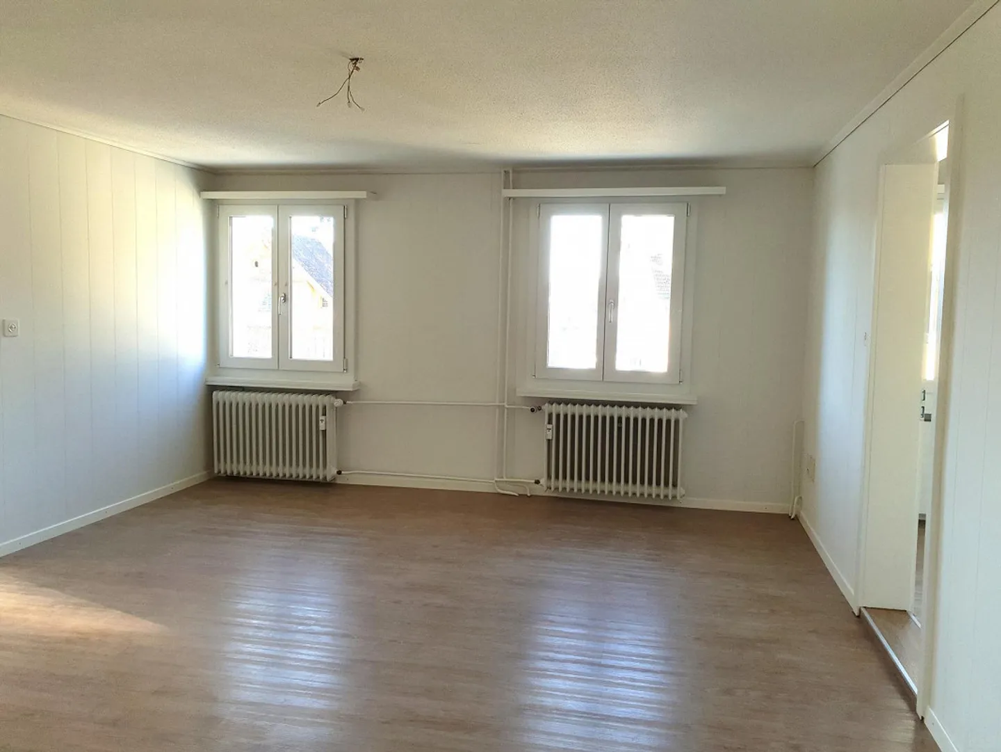 Maison multi-familiale avec espace commercial - Photo 4 sur 15
