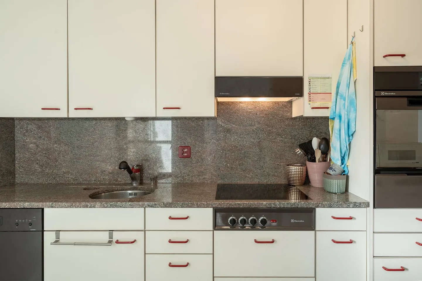 Praktische 2.5 Zimmer Wohnung an beliebter Lage in Gümligen - Foto 10 von 14