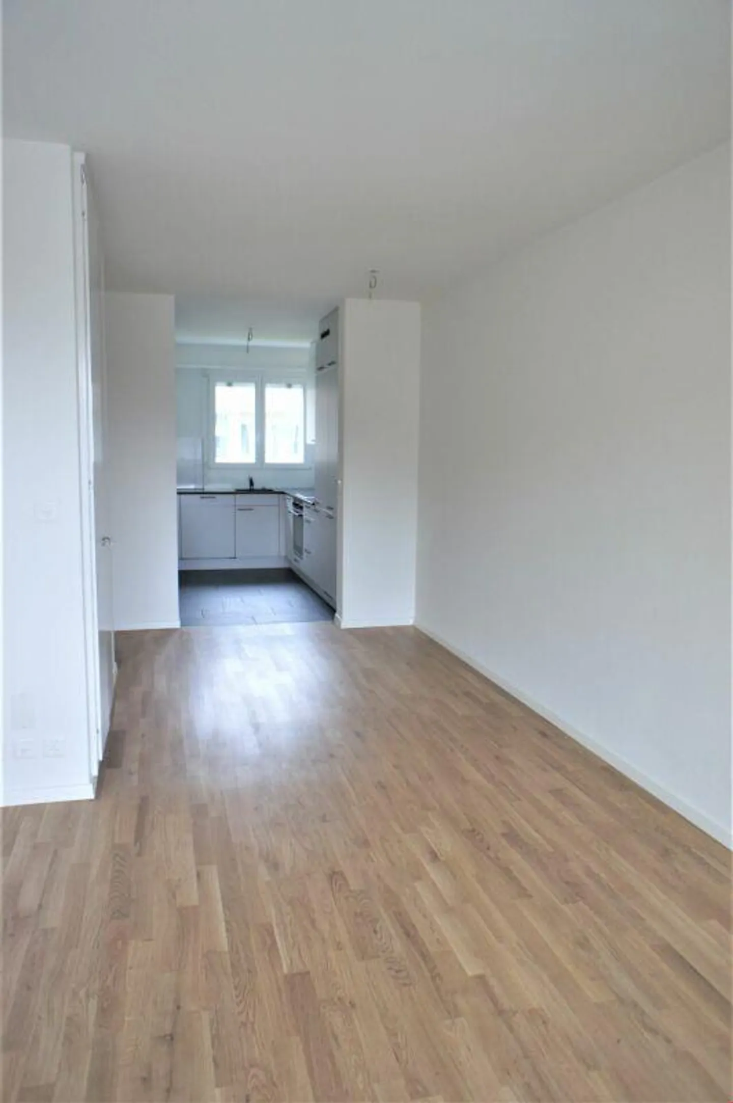 Appartement moderne avec balcon - Photo 4 sur 12