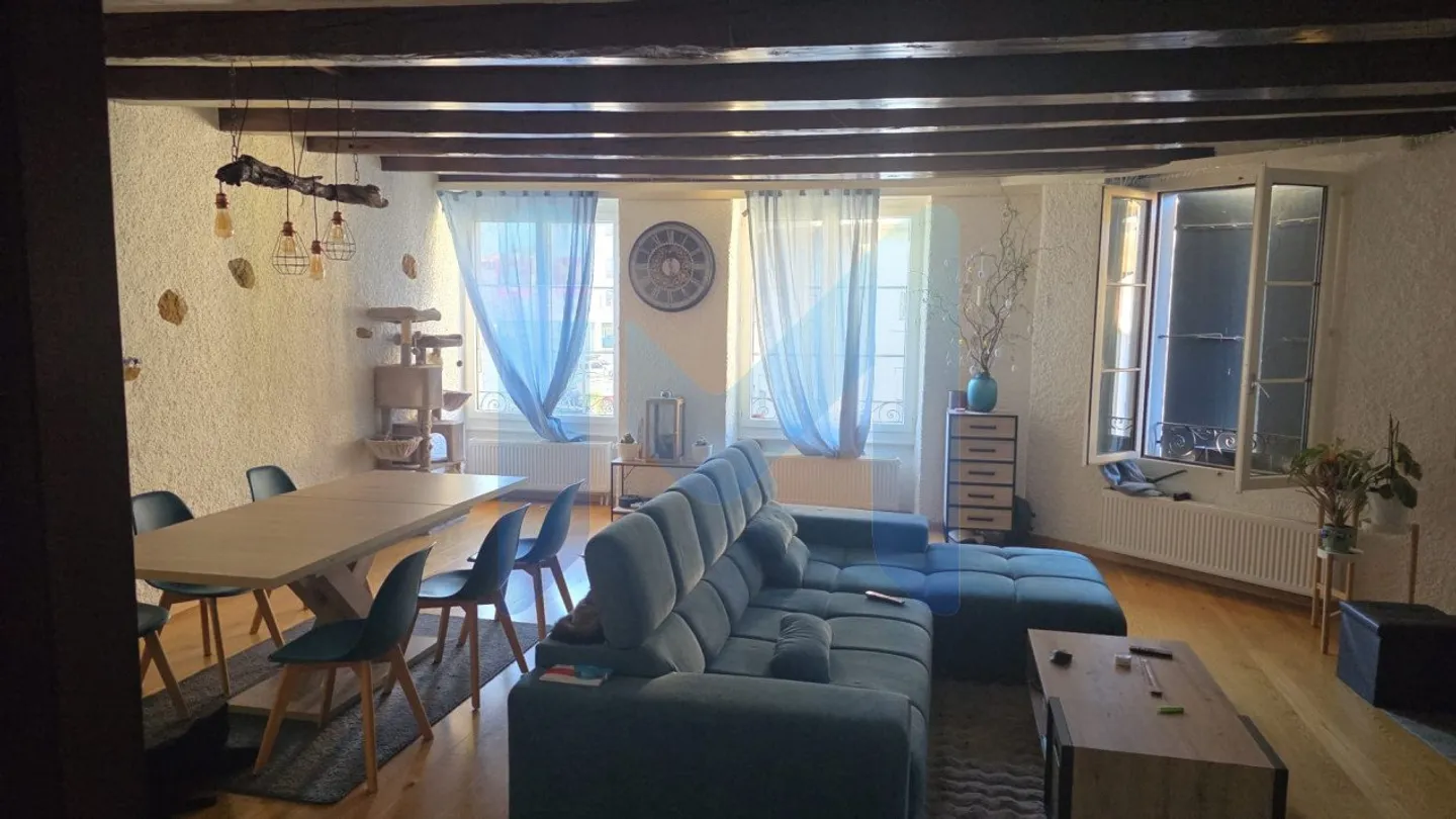 2.5 Room Apartment - Photo 2 of 8