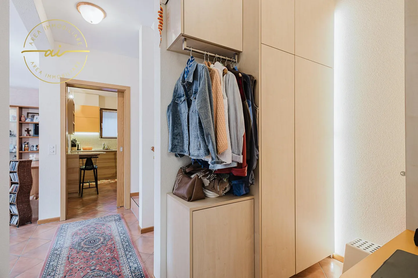 PRACHTVOLLES HAUS MIT GARTEN ZWEI SCHRITTE VOM SEE ENTFERNT - Foto 11 von 13