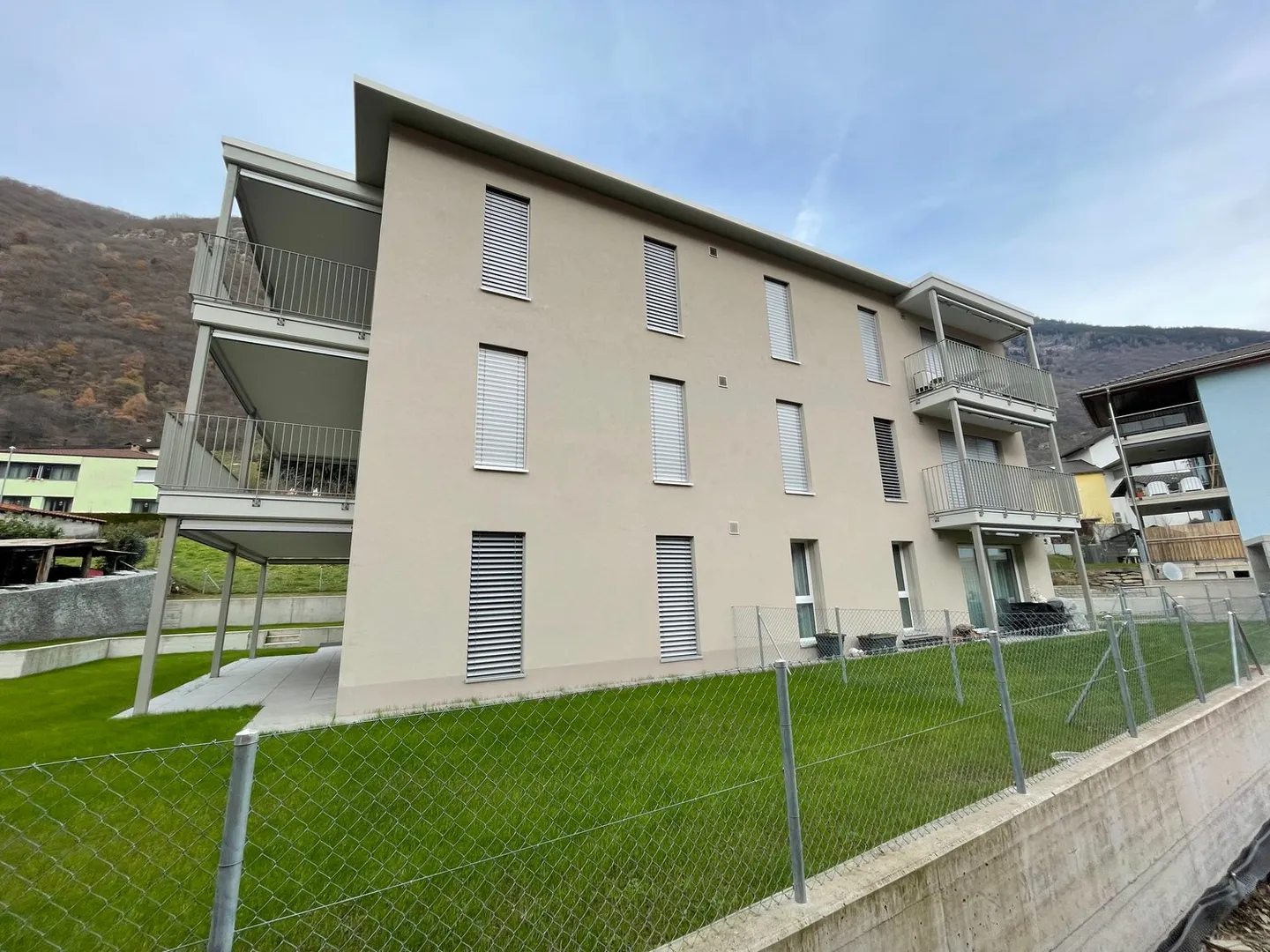 FORMULE ACHETER D'ABORD pour un appartement de 3,5 pièces avec jardin privé ! - Photo 2 sur 6