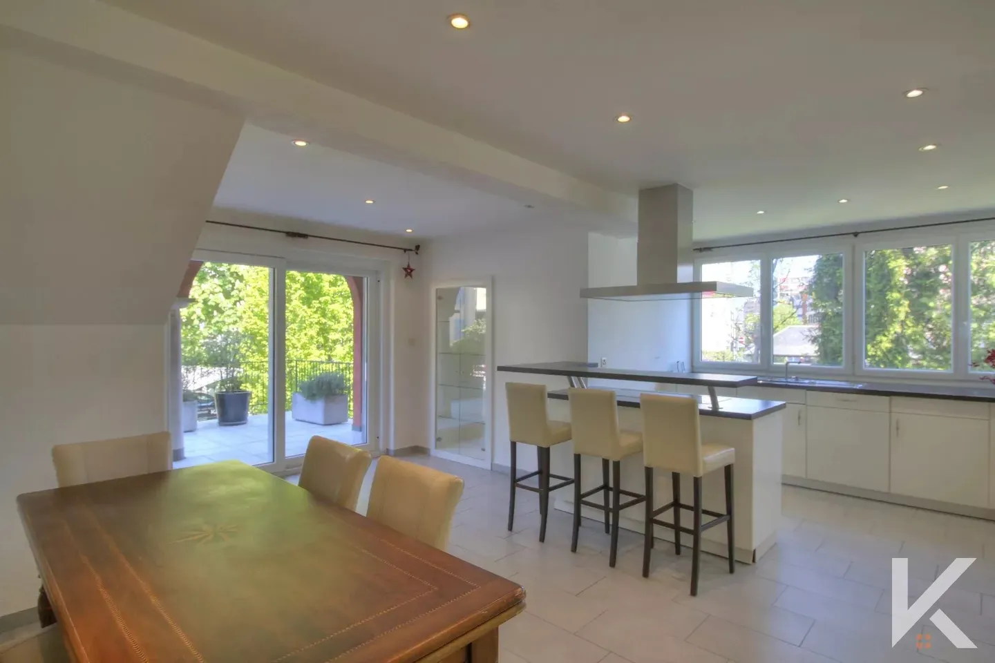 Charming Apartment in Monthey - Photo 1 of 17