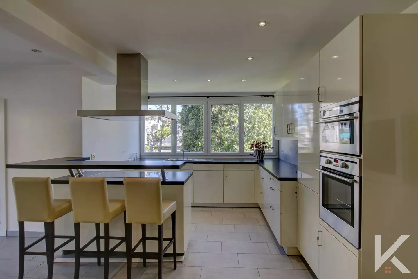 Charming Apartment in Monthey - Photo 6 of 17