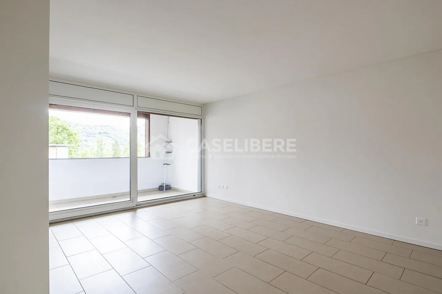KOMFORTABLE 2.5 ZIMMER IN AGNO - Foto 2 von 9