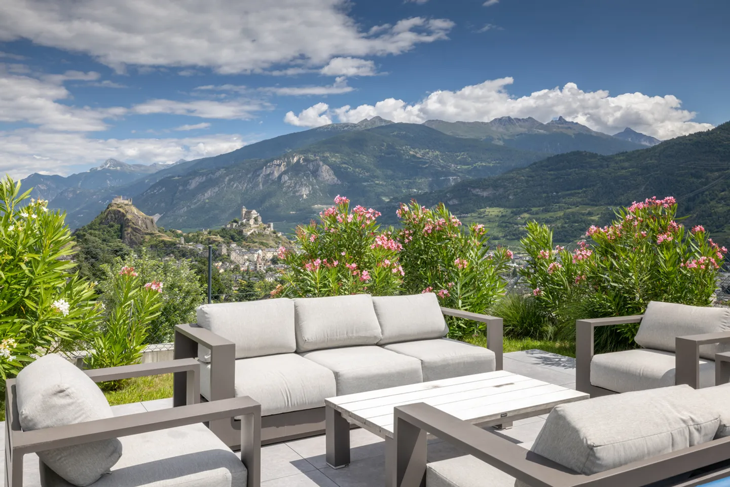 Villa 5.5 stanze - Foto 2 di 12