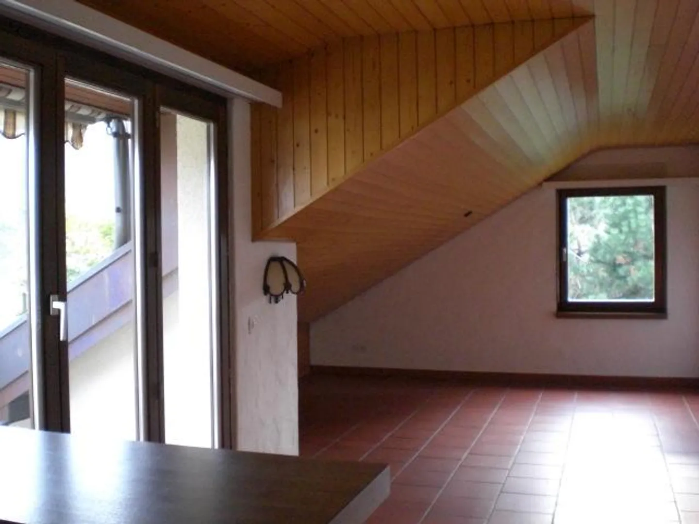 Helle 4 Zimmer Dachwohnung - Foto 7 von 29