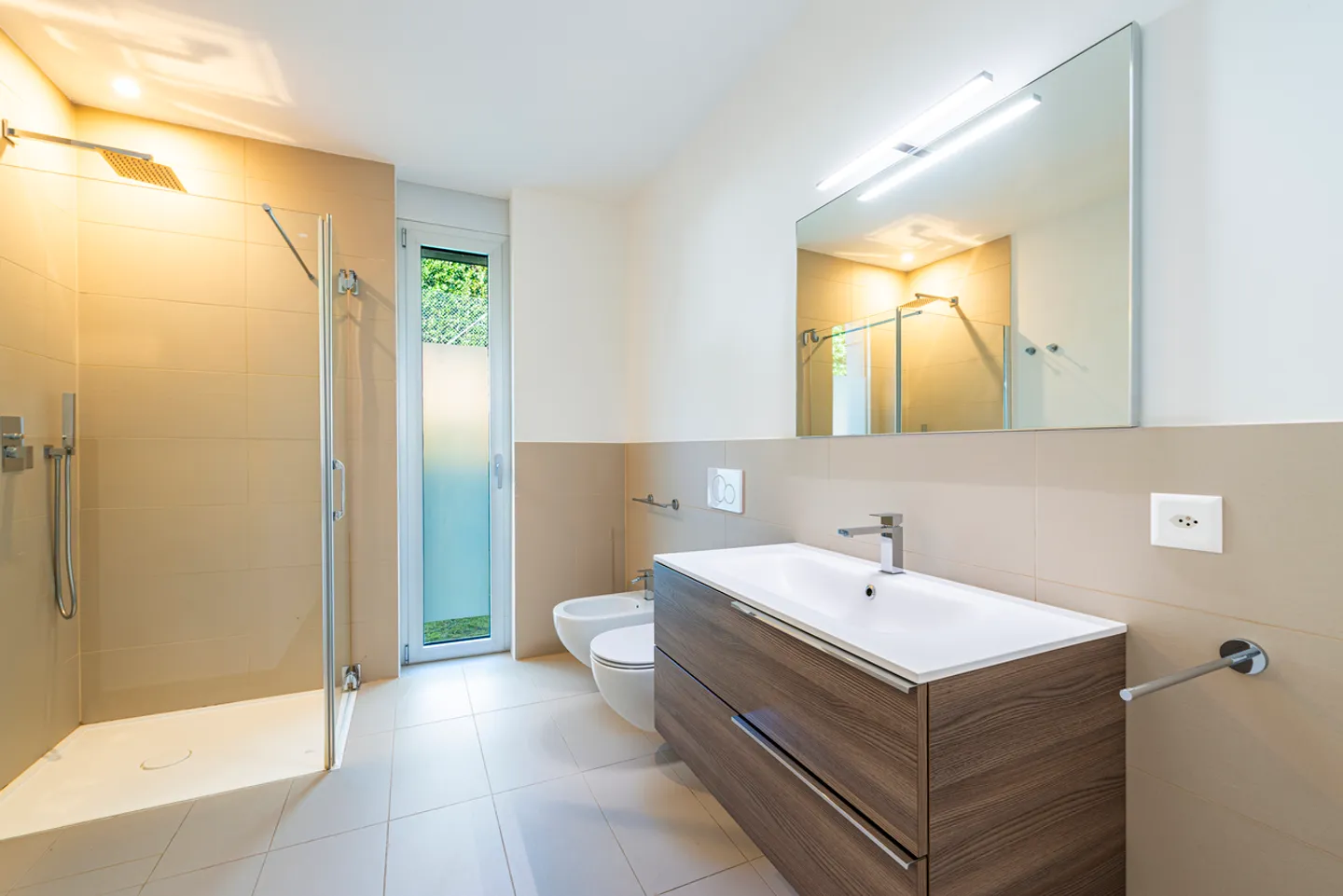 Elegante appartamento con giardino nella moderna Residenza Du Parc - Foto 9 di 17