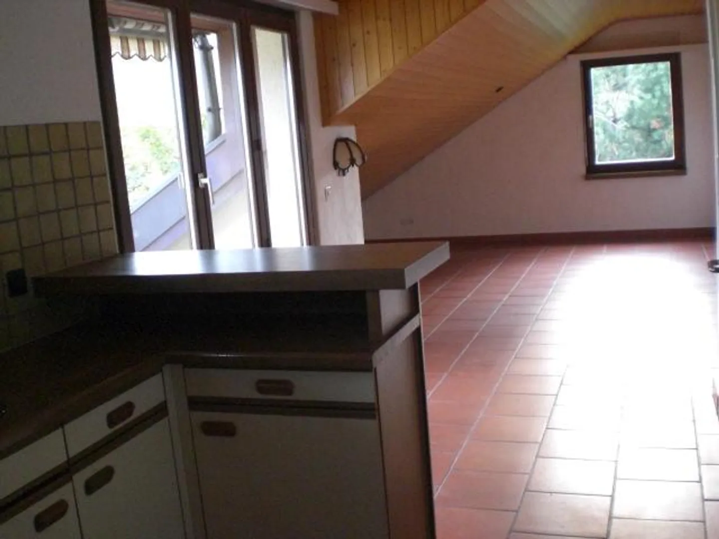 Helle 4 Zimmer Dachwohnung - Foto 9 von 29