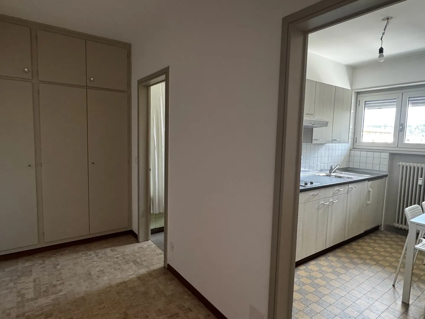 Chiasso - 1.5 room apartment for rent on the sixth floor - Photo 4 of 6