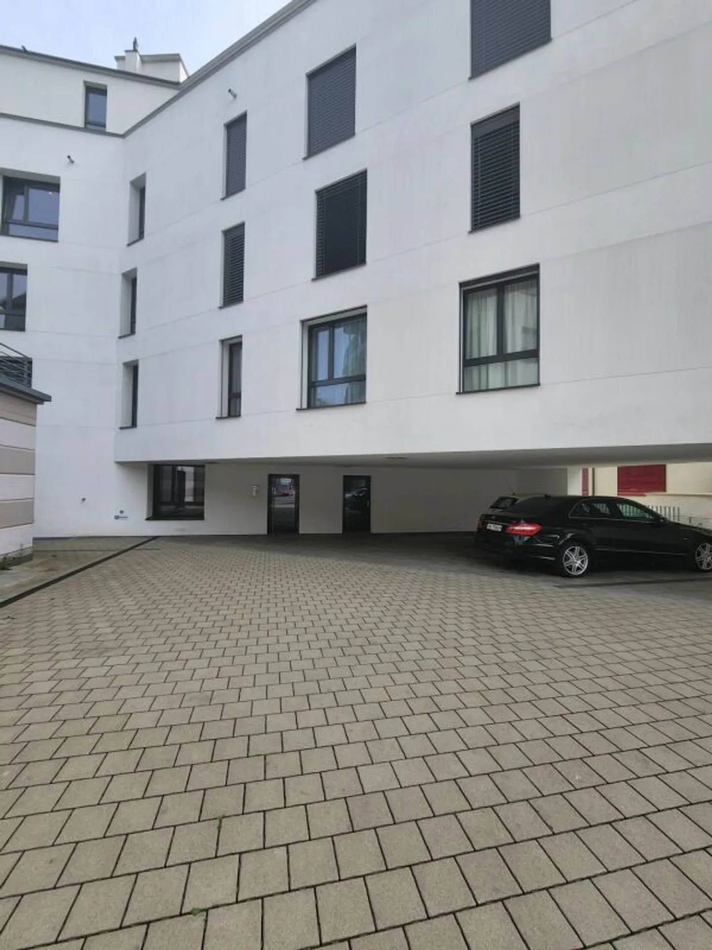 Appartamento moderno con balcone spazioso - Foto 13 di 13