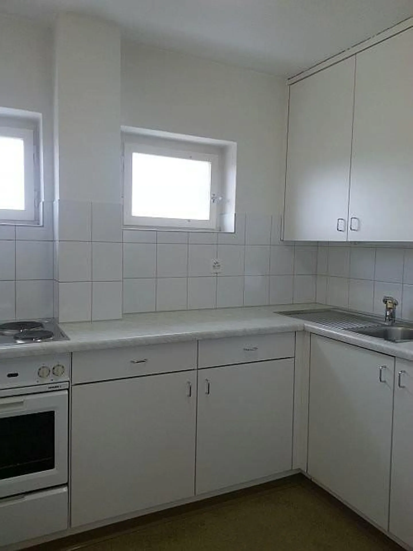 Vicino al centro città - Posizione tranquilla con vista - Foto 2 di 6