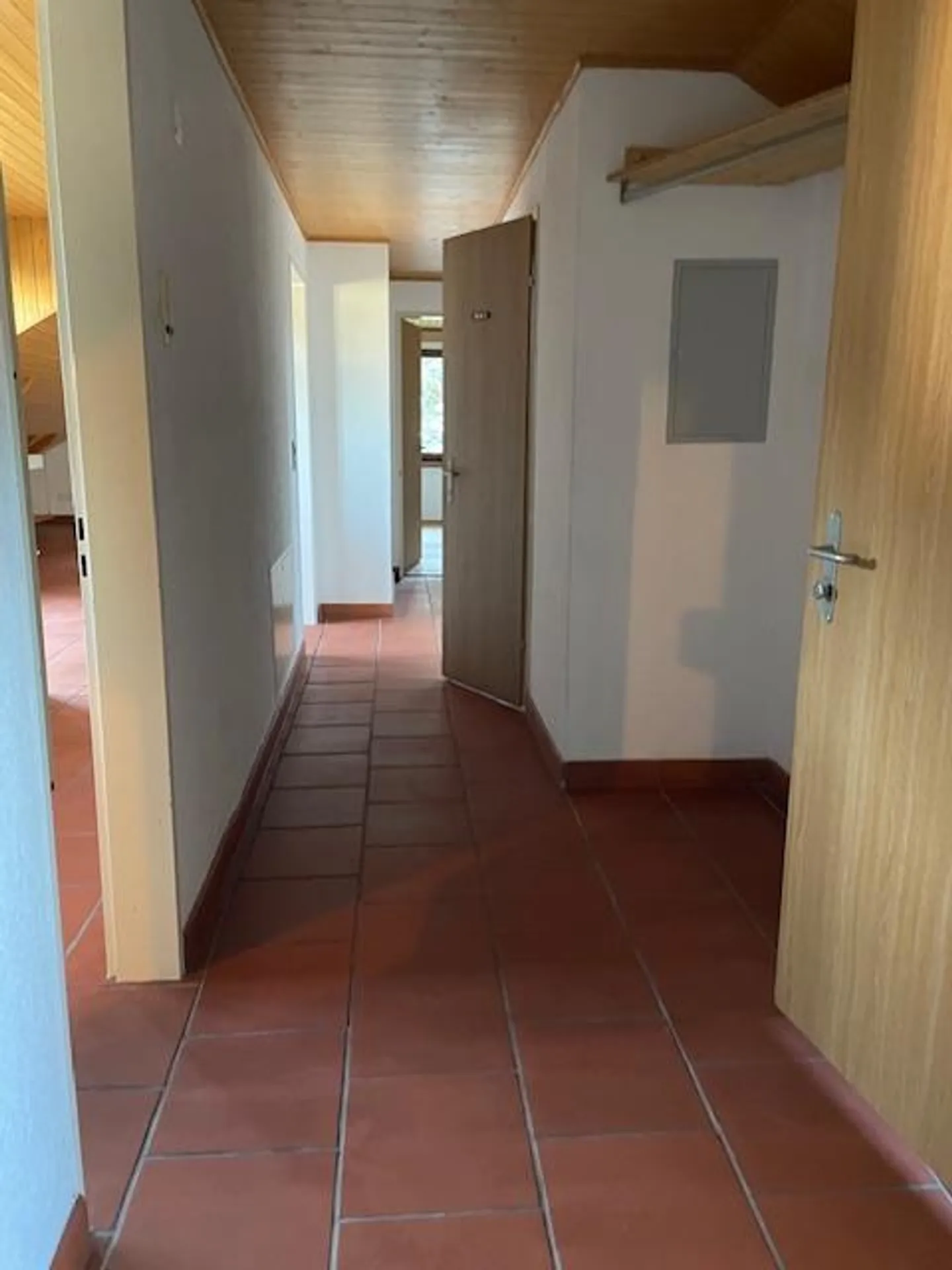 Helle 4 Zimmer Dachwohnung - Foto 24 von 29