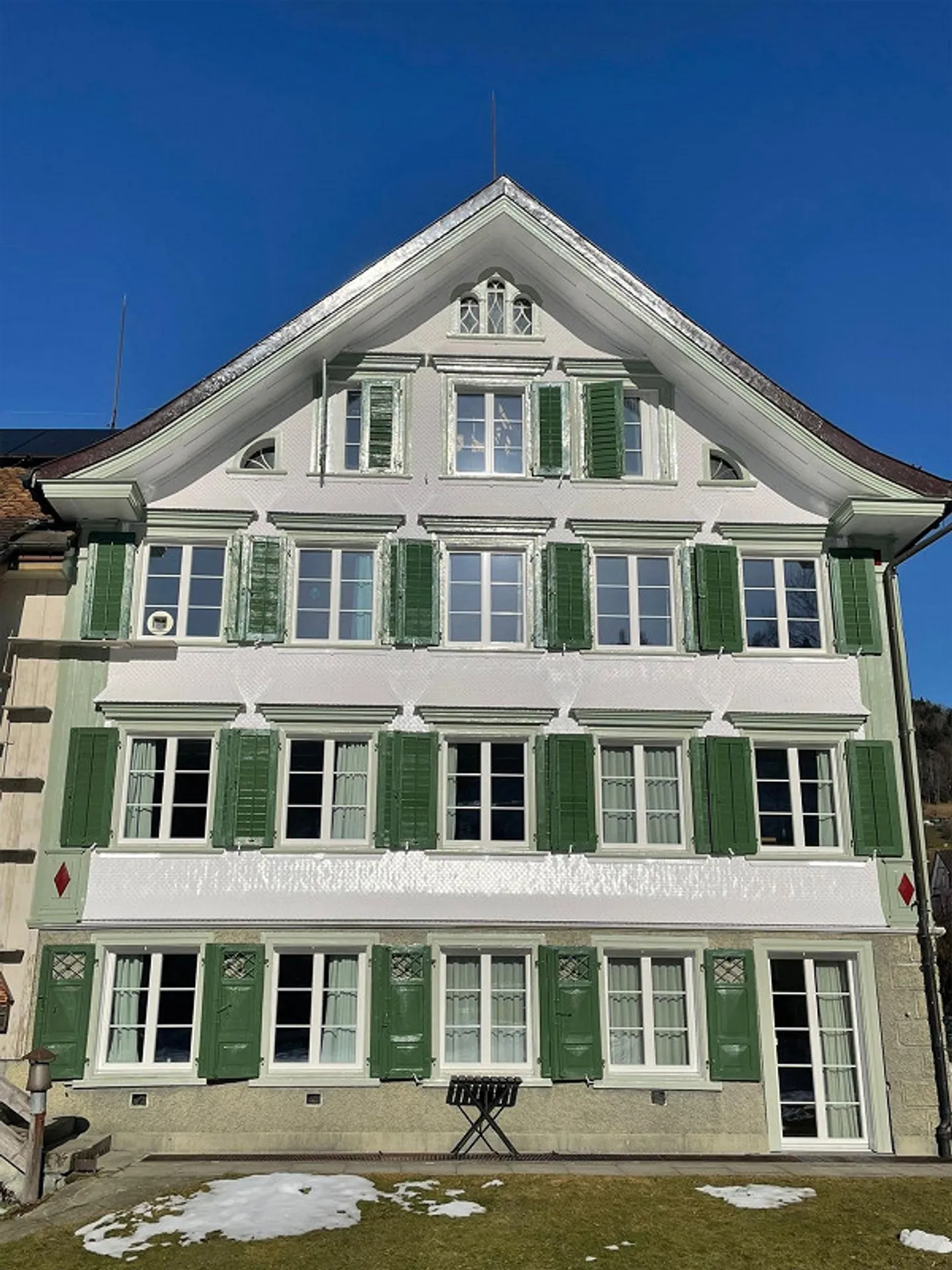 Bel appartement lumineux avec accès direct au jardin - Photo 2 sur 16