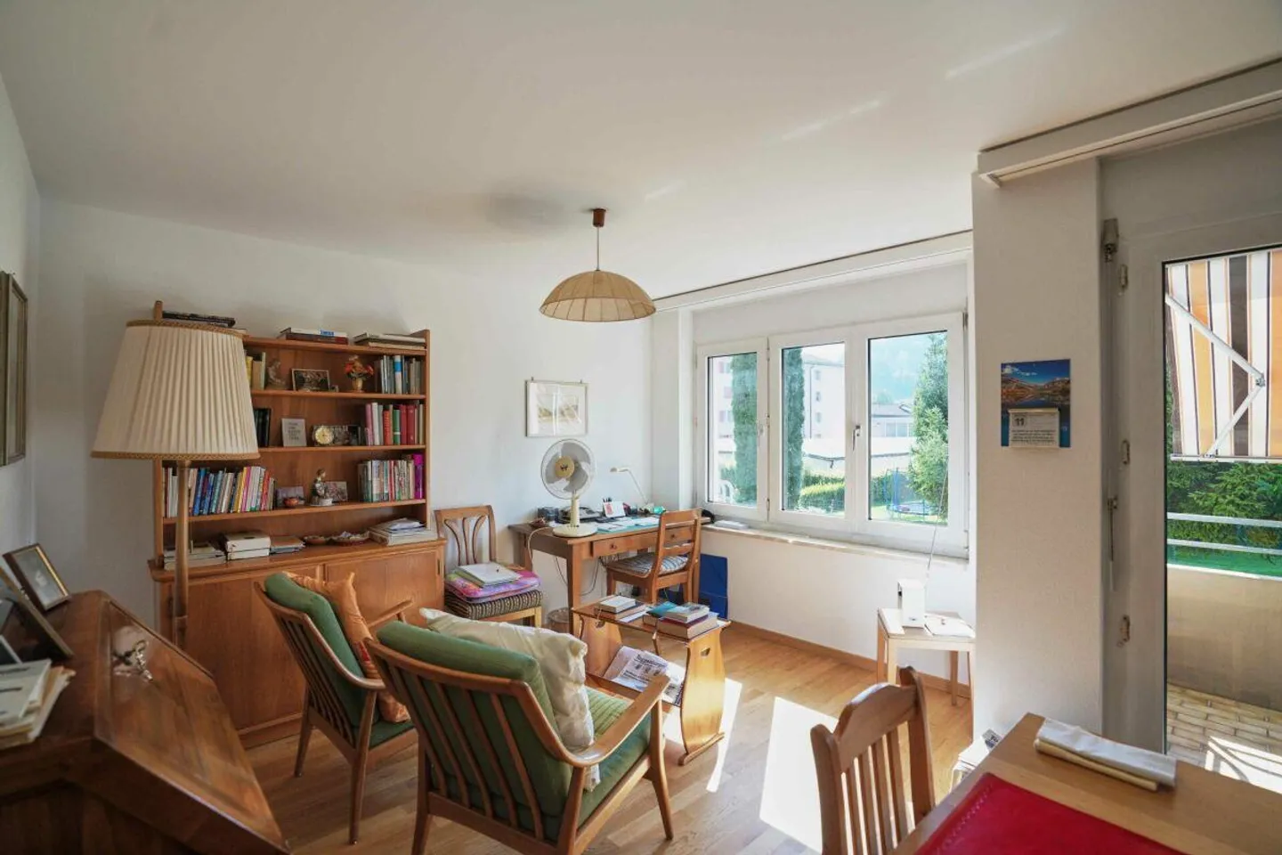 Bright 2.5-room apartment in a central location in Wattwil - Photo 2 of 7