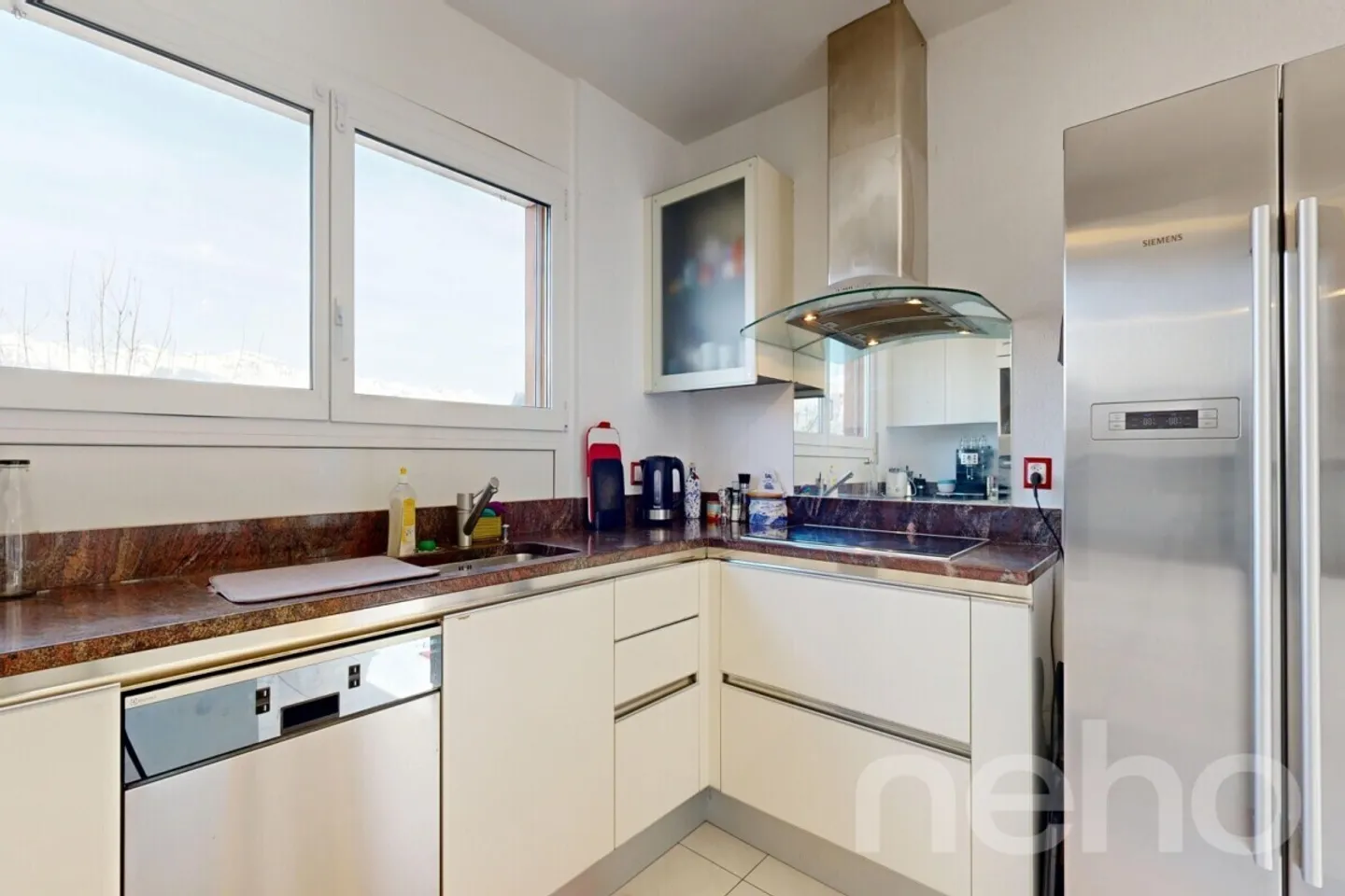 Spaziosa casa familiare con terrazza - Foto 8 di 12