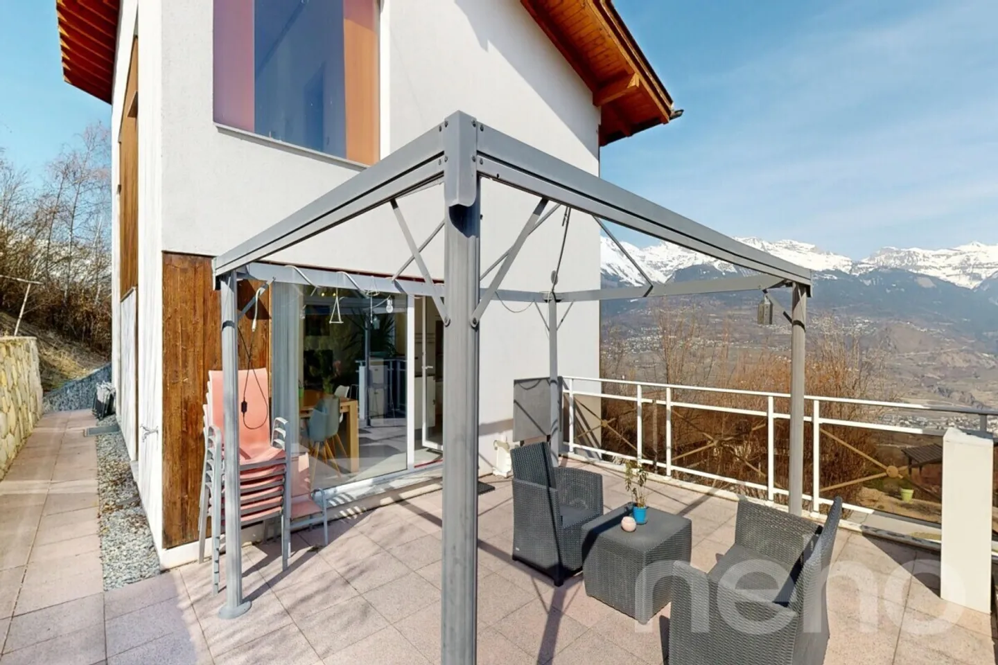 Spaziosa casa familiare con terrazza - Foto 11 di 12