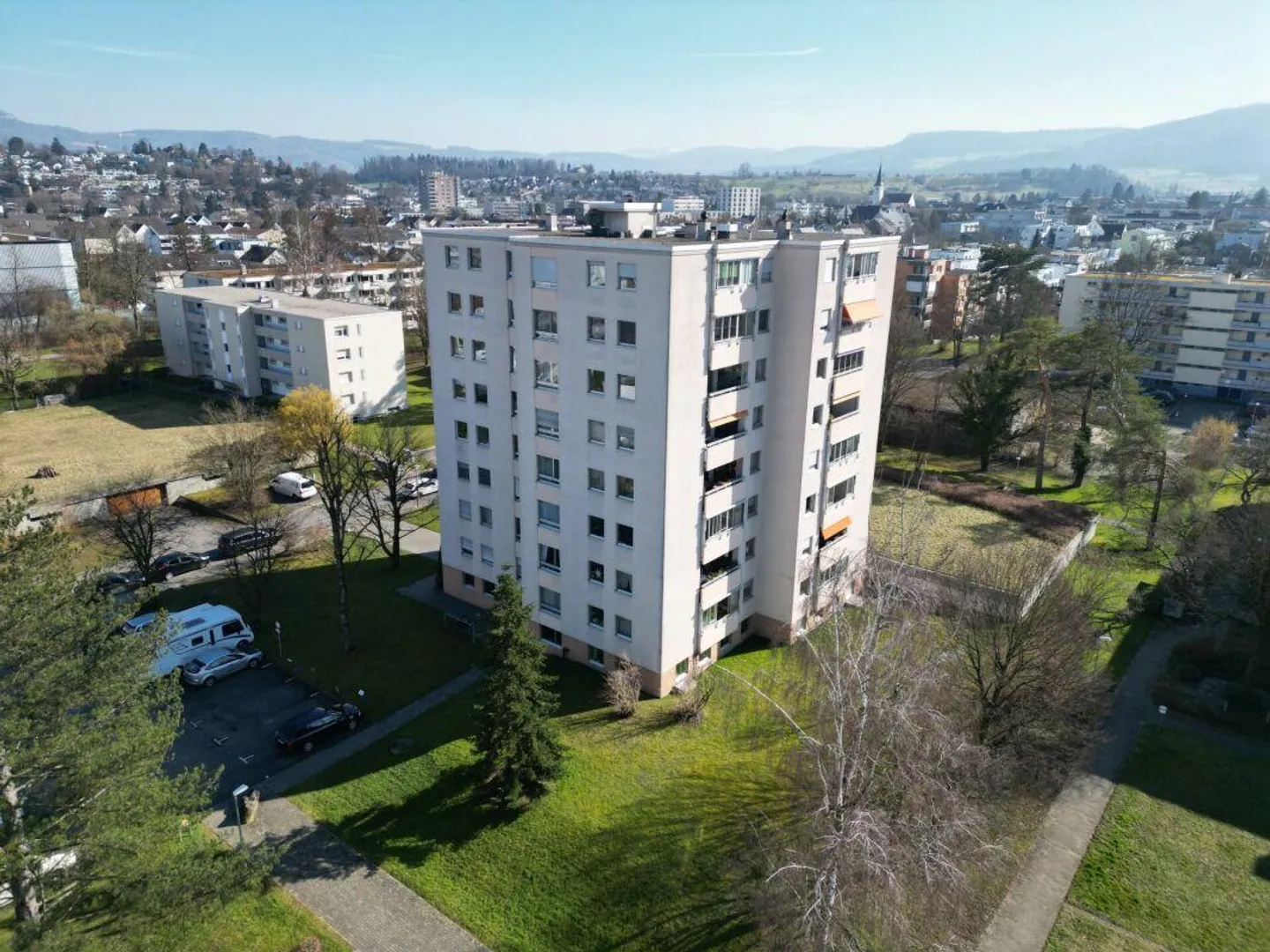 Appartement de 2,5 pièces avec balcon vitré et place de parking - Photo 12 sur 12