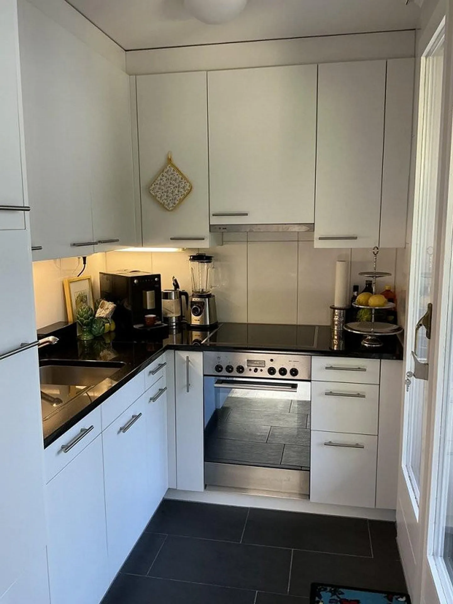 Grosszügige Wohnung am Zürichberg - Foto 7 von 10