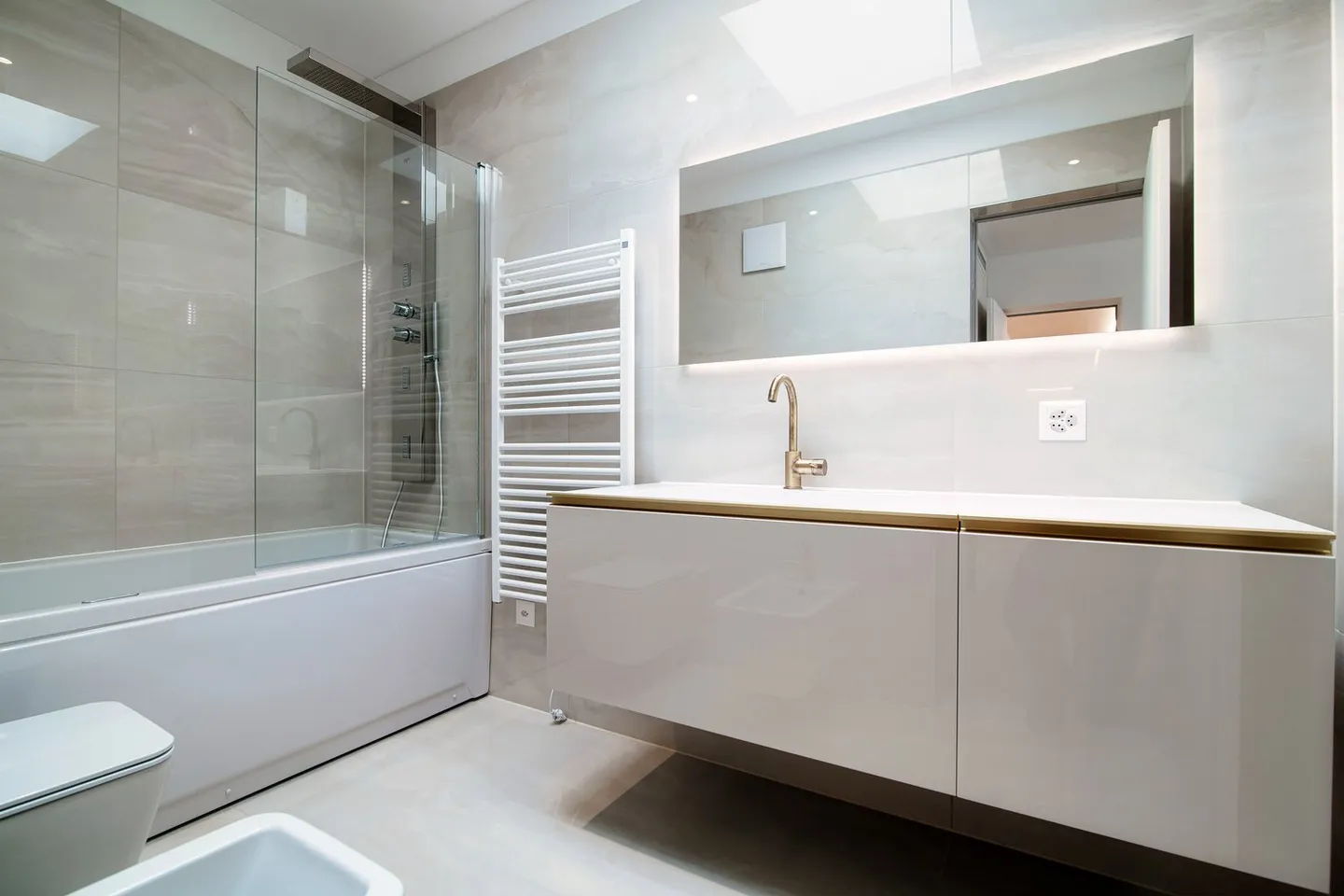 DIREKT VOM FÖRDERER - Neubau am See in Riva Paradiso. - Foto 11 von 15