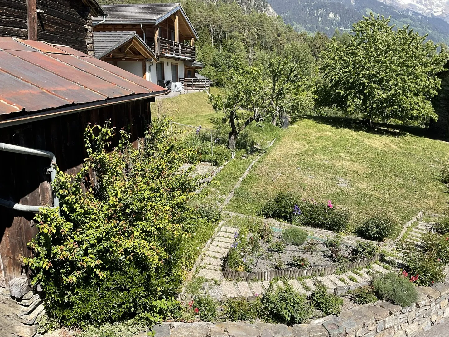 Apartment and land for sale in the village of Vollèges - Photo 26 of 26