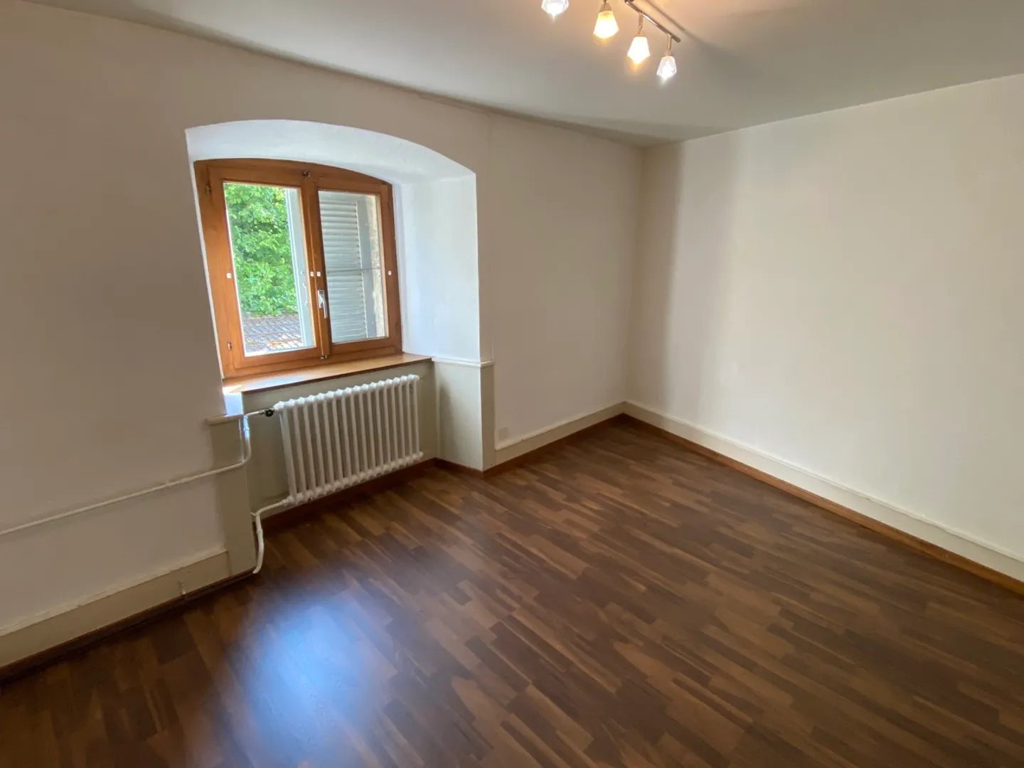 Appartement de 3,5 pièce 1er étage. - Photo 3 sur 12
