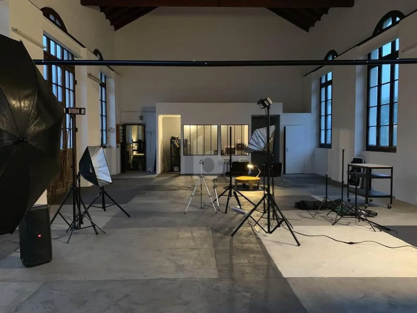 Plenty of Space with Artist Flair - Photo 5 of 6