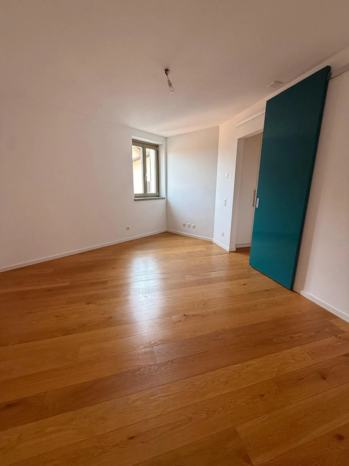 Central, Calme et Confortable – Appartement Exclusif de 2.5 Pièces - Photo 15 sur 18