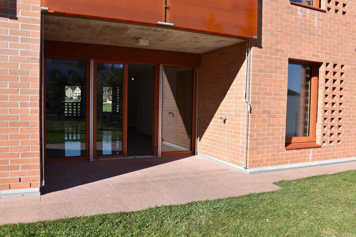 Appartement moderne de 3.5 pièces avec coin salon - Photo 9 sur 9