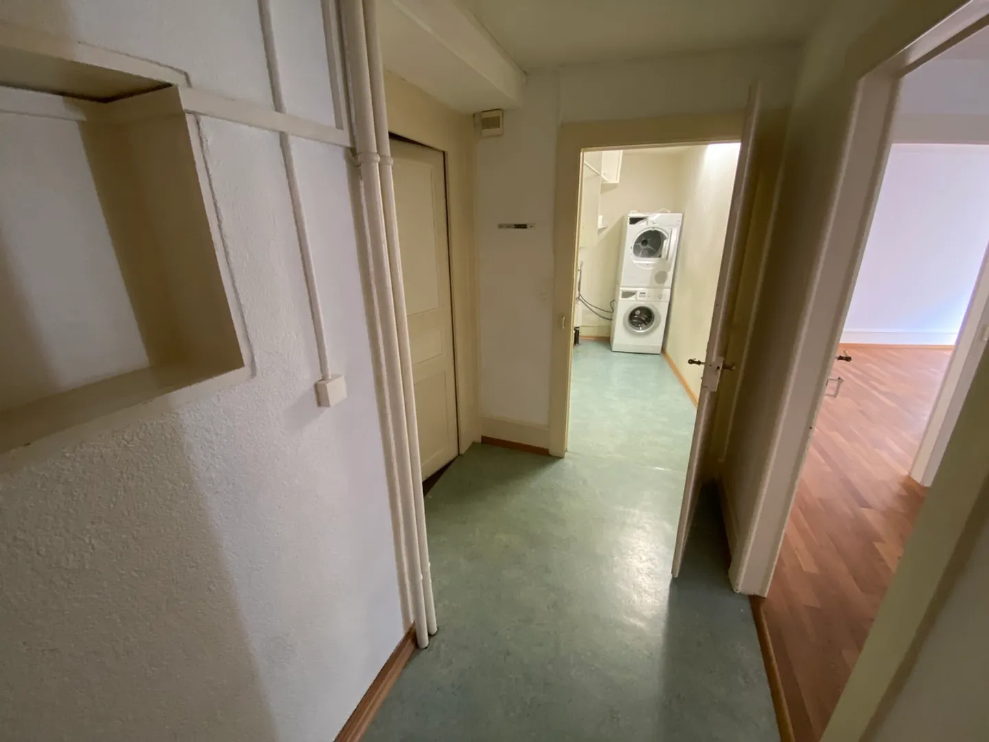 Appartement de 3,5 pièce 1er étage. - Photo 5 sur 12