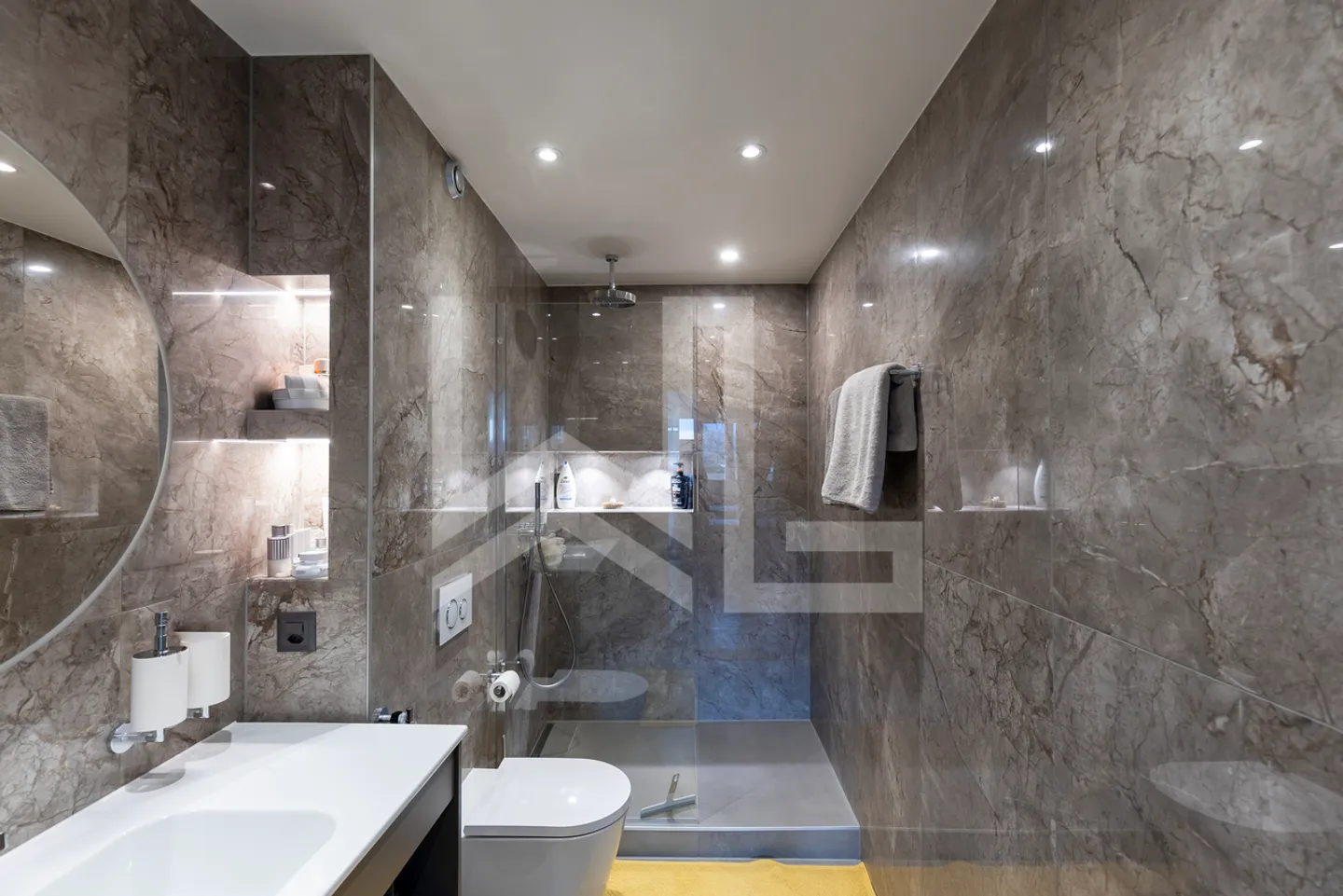 Vollständig renovierte moderne Wohnung - Foto 10 von 15