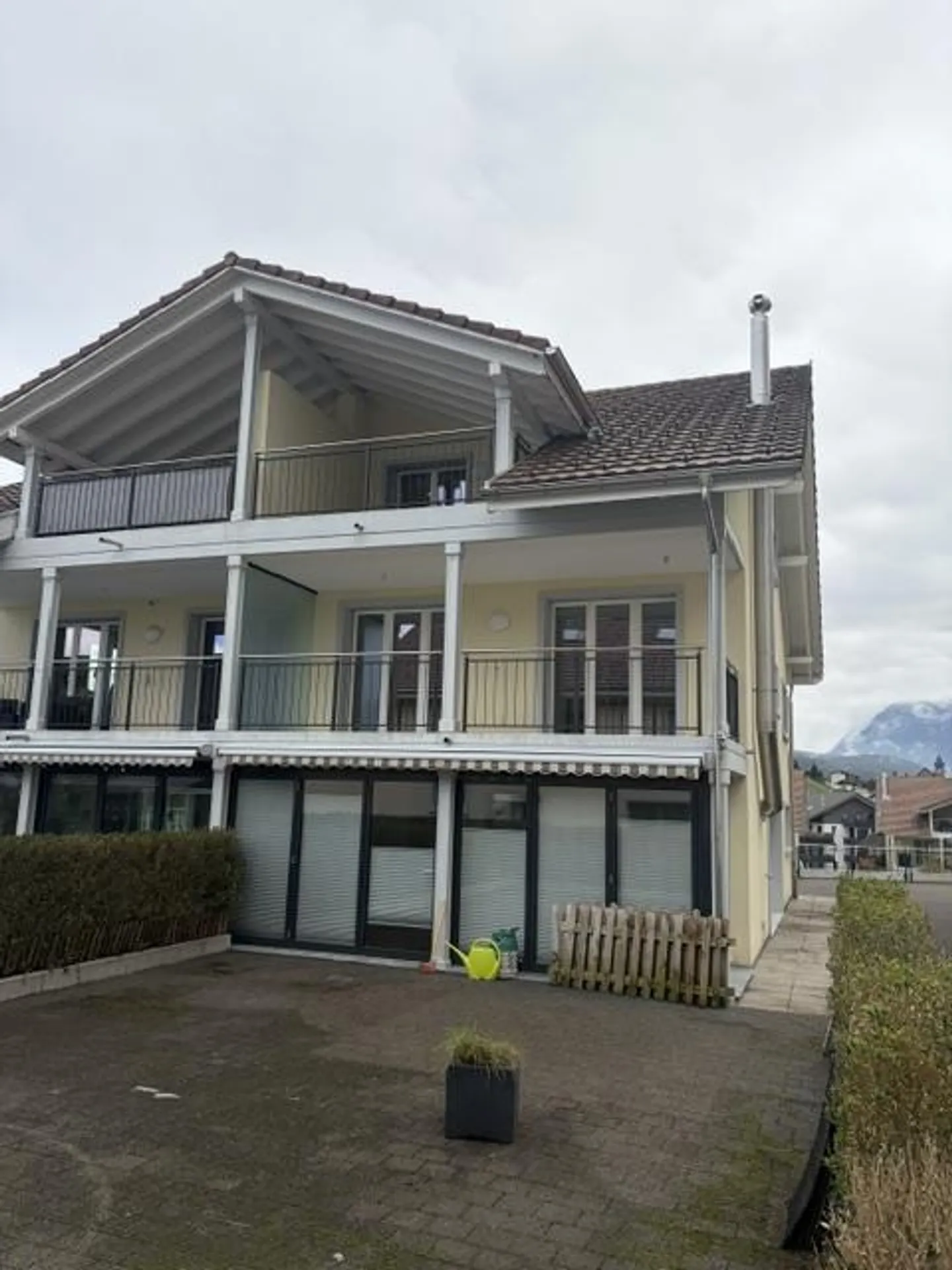 Casa bifamiliare 5.5 stanze in affitto a Emmetten - Foto 2 di 19