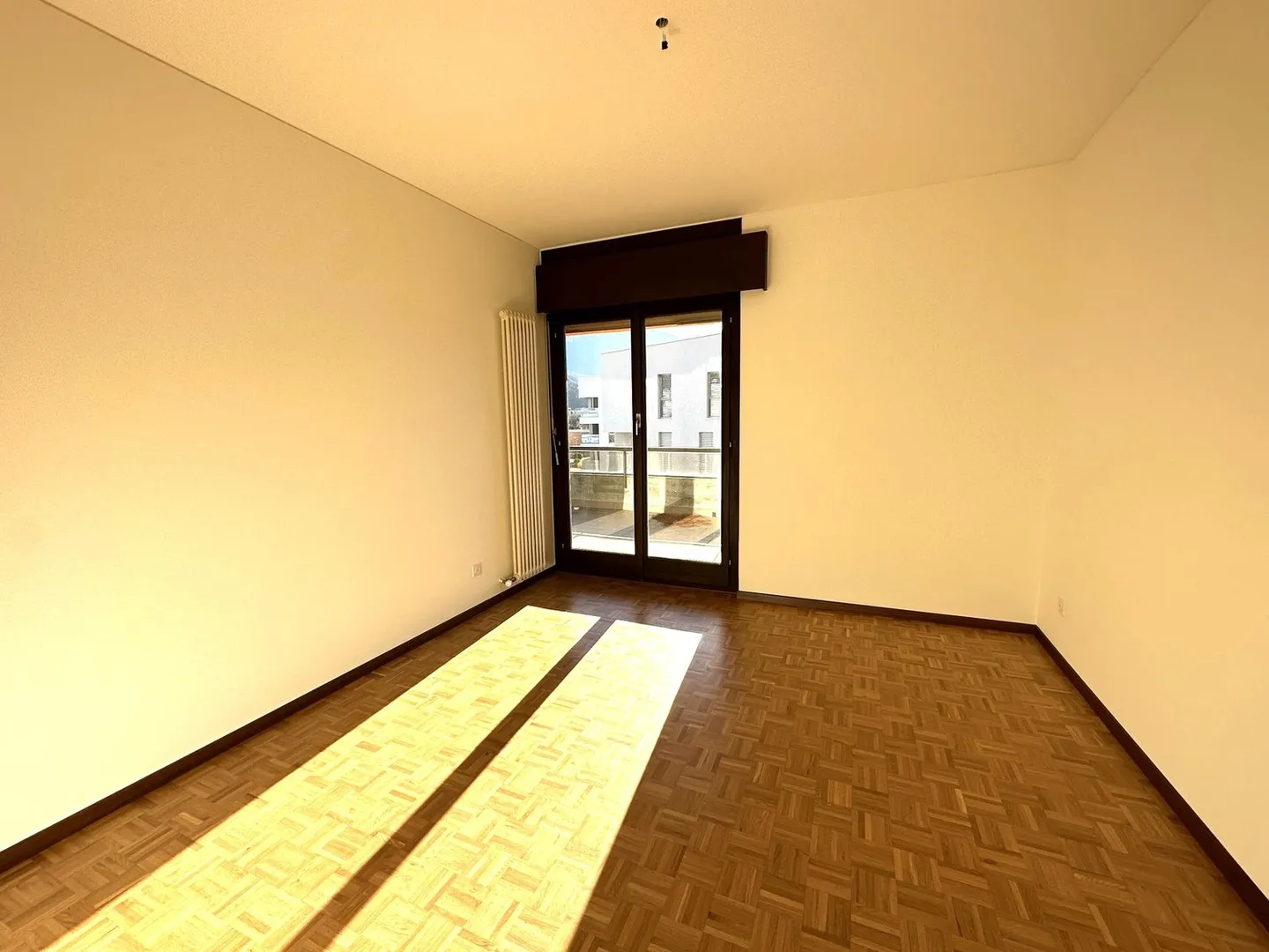 3.5 Room Apartment - Photo 10 of 12