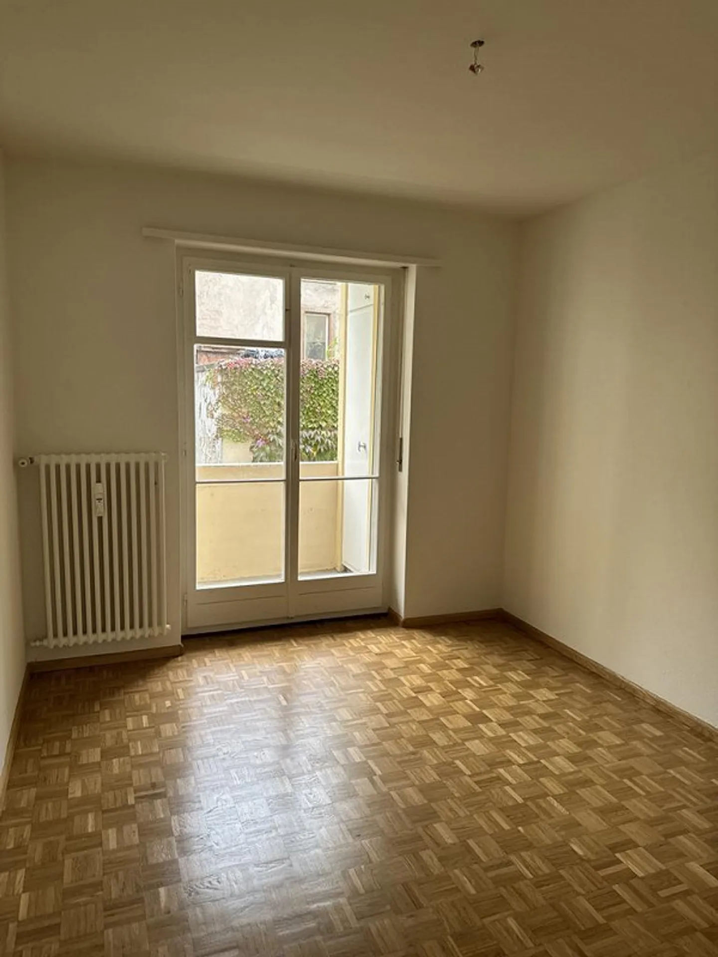 Appartamento accogliente con 3 stanze vicino a Burgfelderplatz - Foto 7 di 10