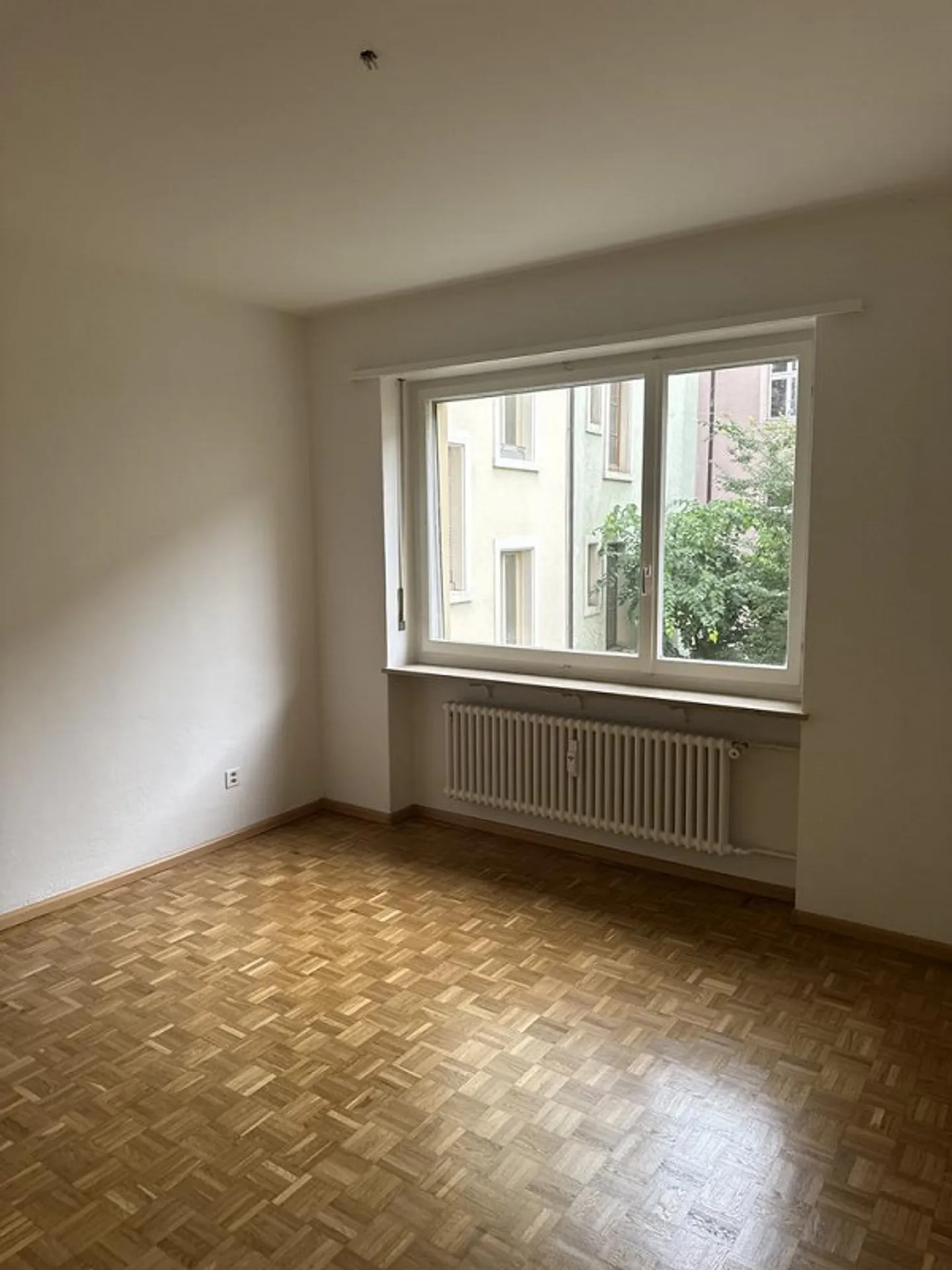 Appartamento accogliente con 3 stanze vicino a Burgfelderplatz - Foto 8 di 10