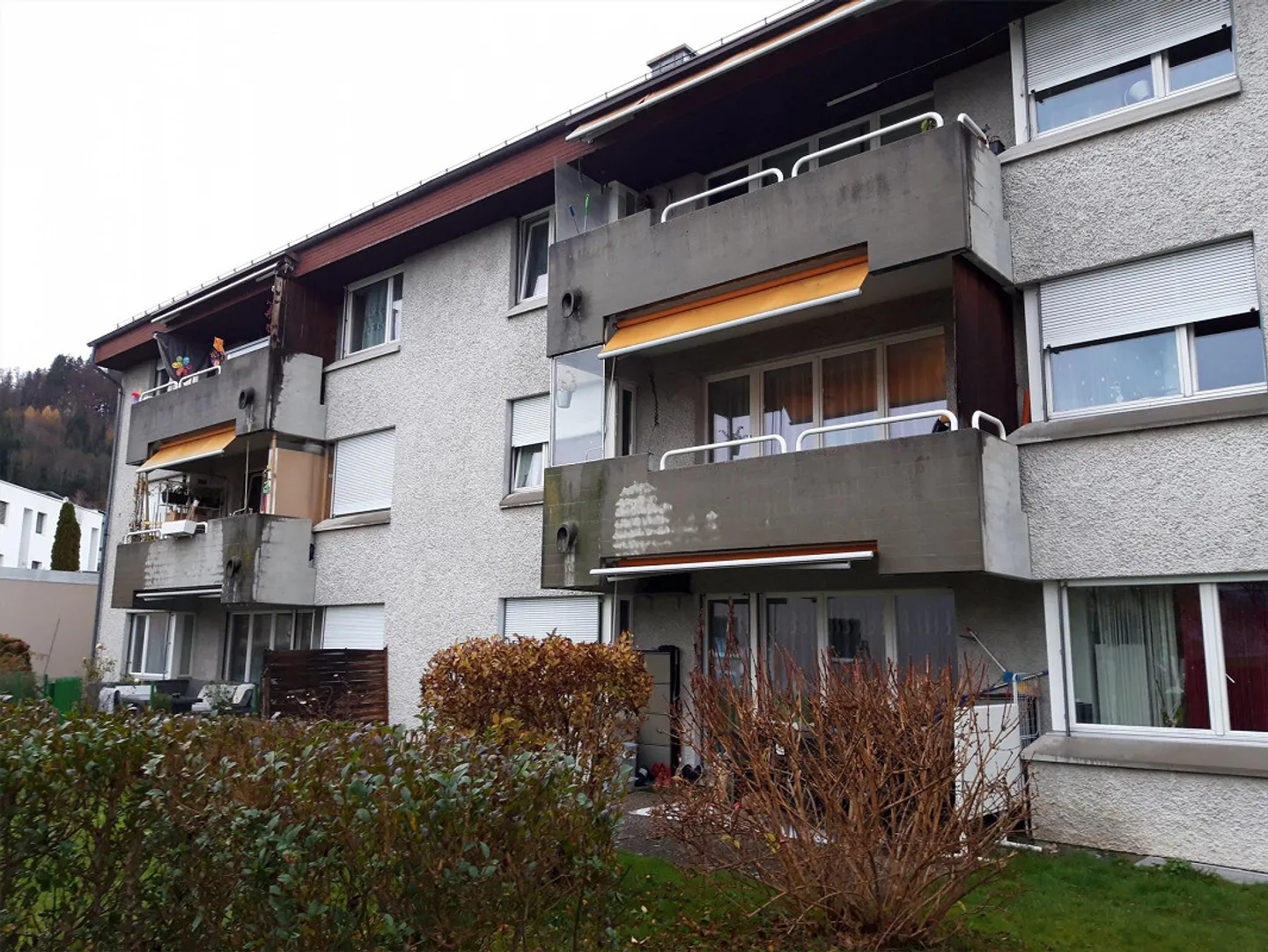 Beautiful, bright 4-room apartment - Photo 1 of 11
