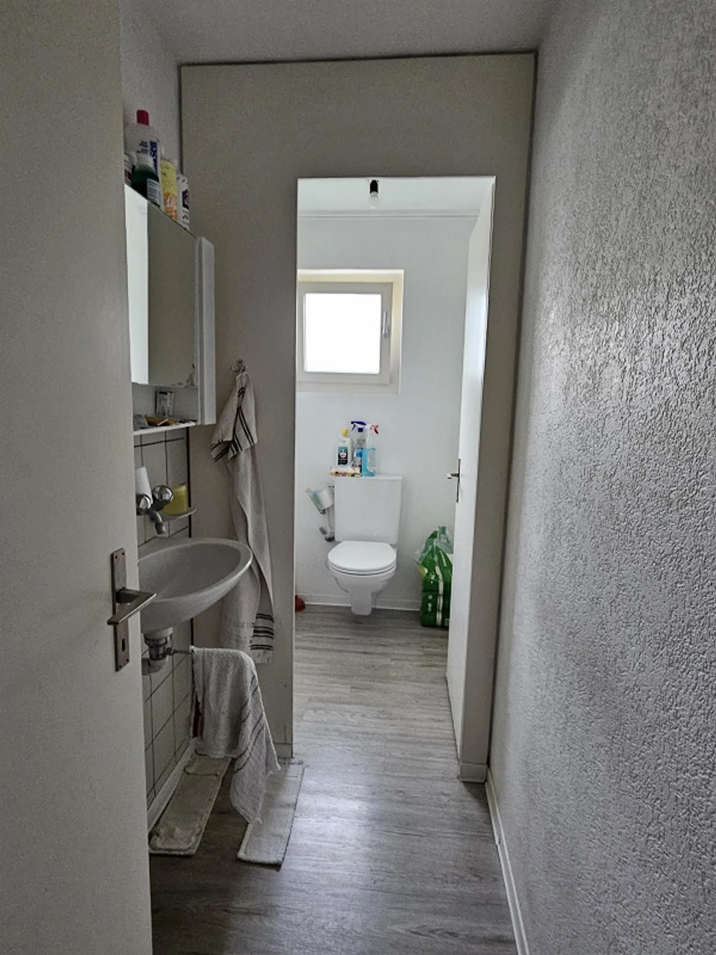 Beautiful, bright 4-room apartment - Photo 9 of 11