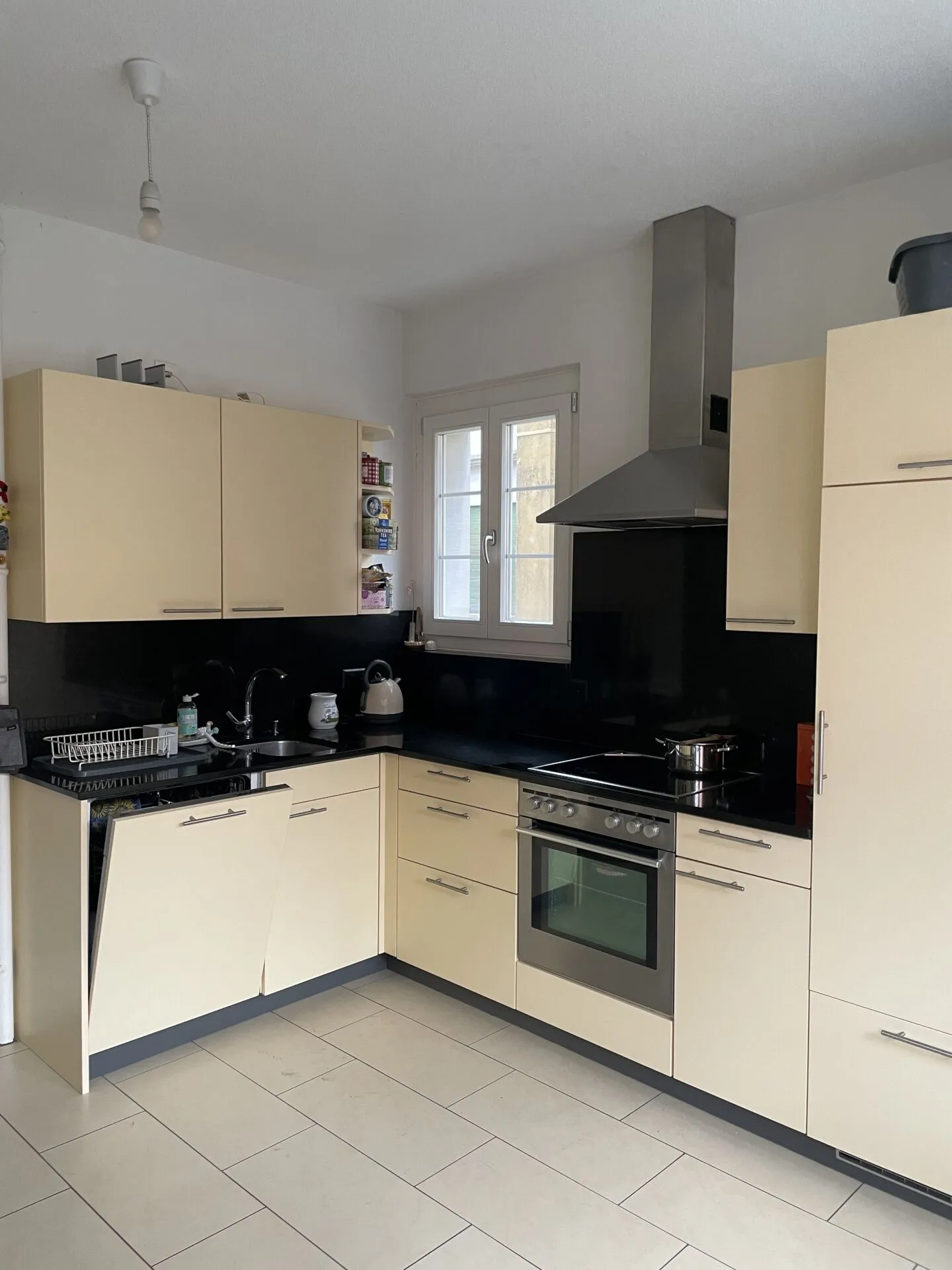 Appartamento 3.5 camere situato in zona tranquilla - Foto 2 di 8