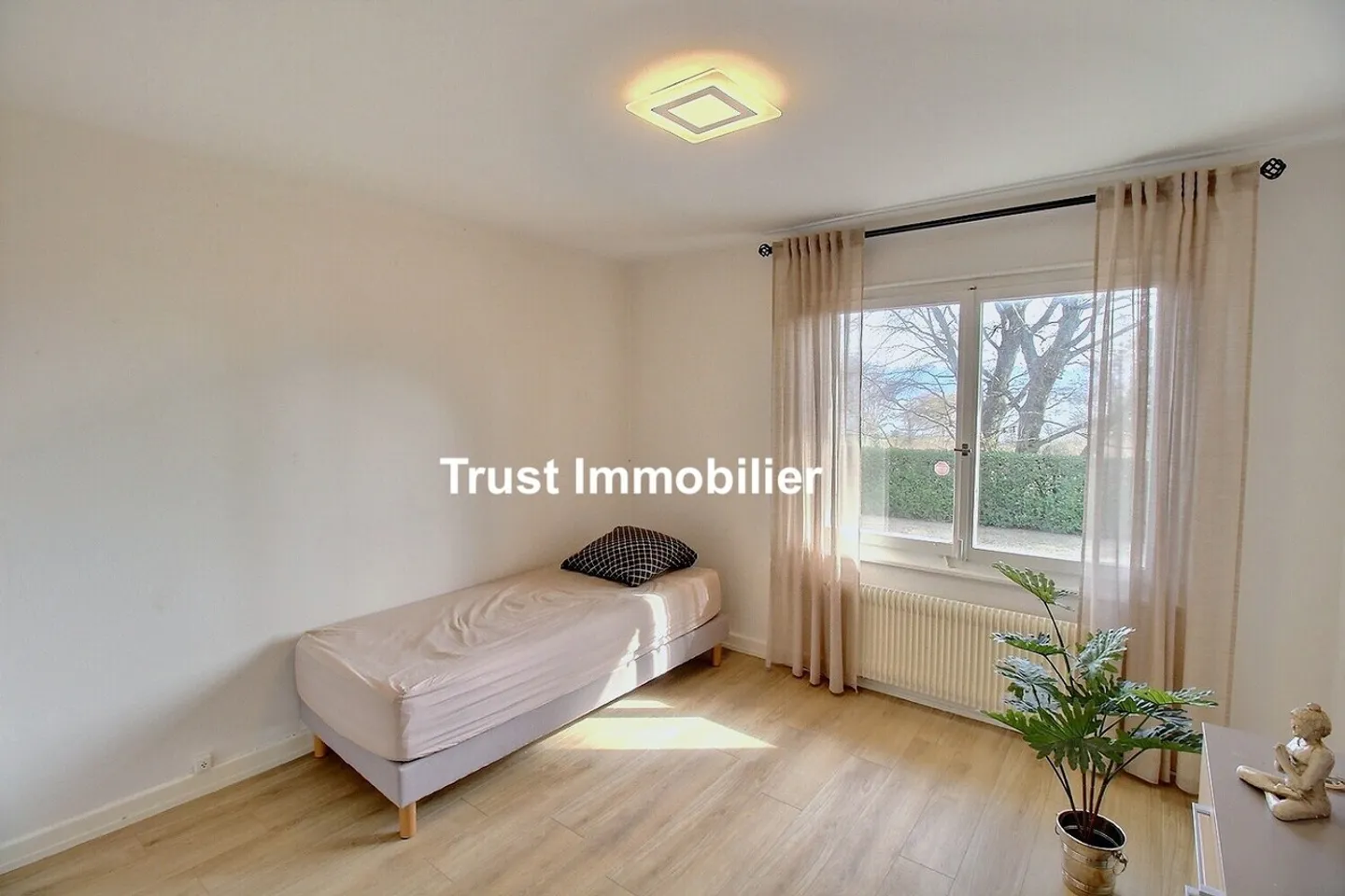 Maison individuelle au bord du lac - Photo 7 sur 13