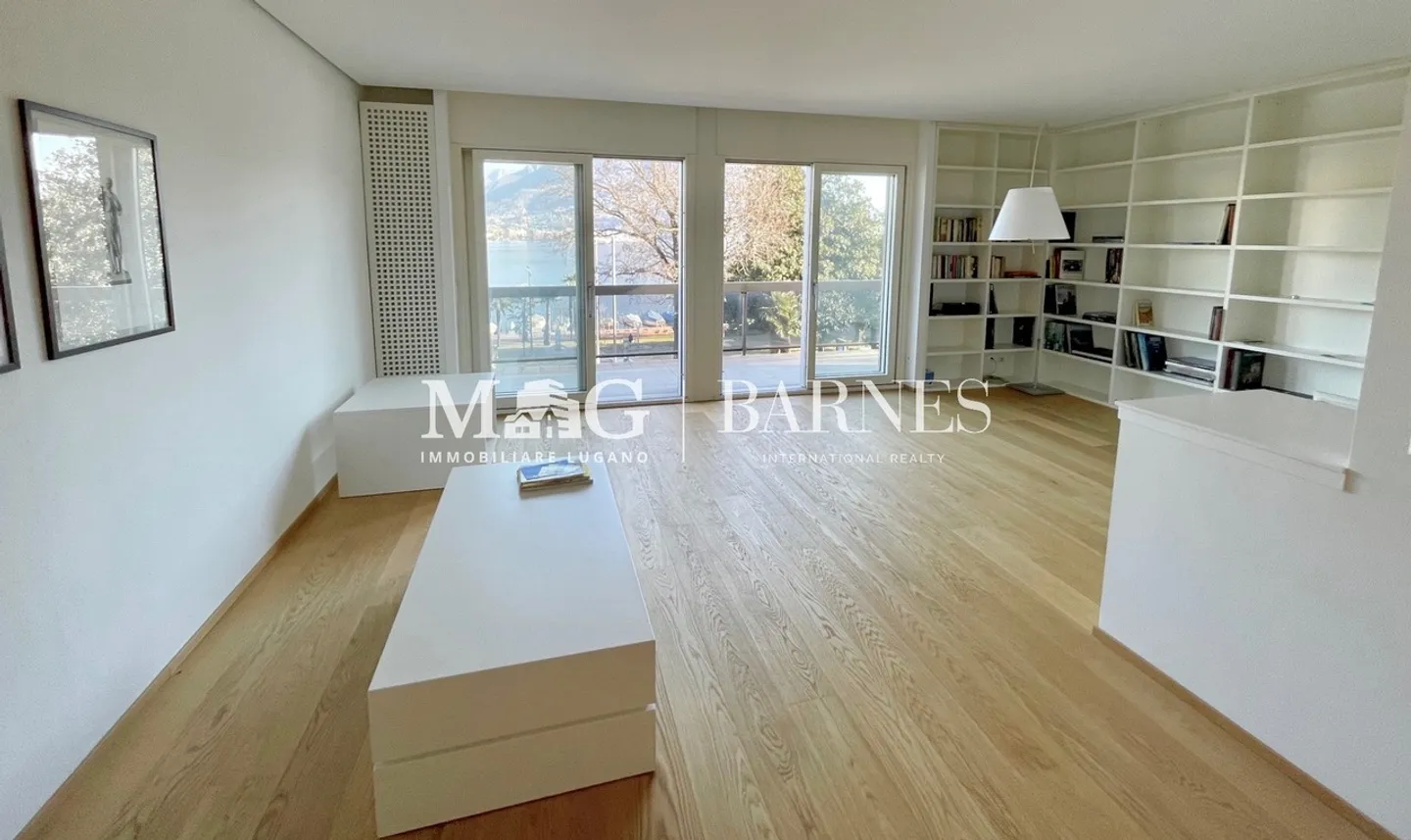 Lugano, Paradiso: 3.5-room apartment facing the lake with terrace - Photo 2 of 8