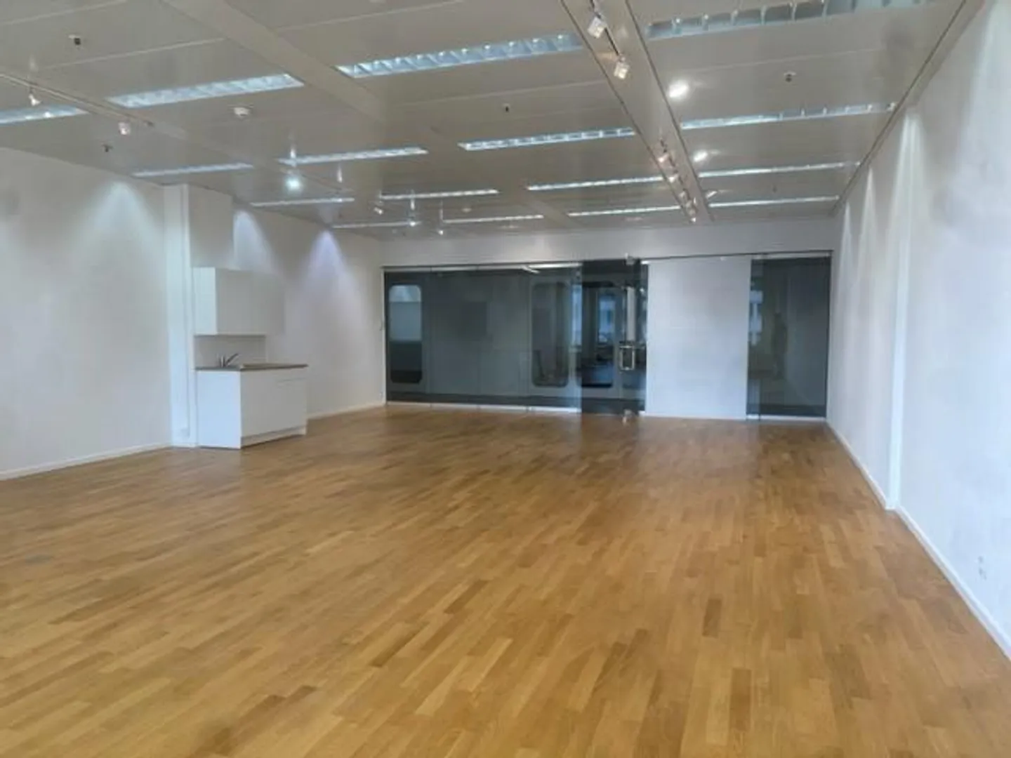 Unique opportunity in TMC..!! in the popular 4th floor showroom/office - Photo 6 of 9